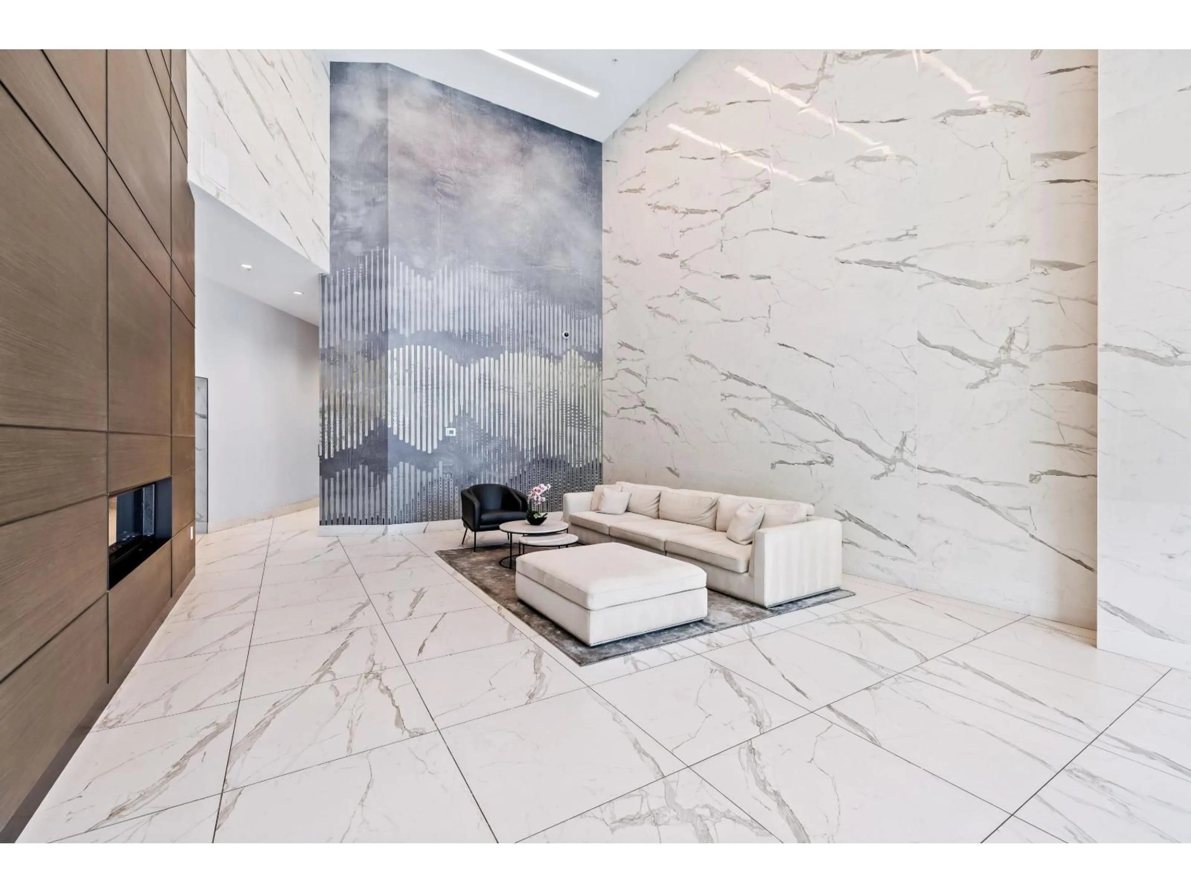 Lobby for 605 - 1501 FOSTER STREET, White Rock British Columbia V4B0C3