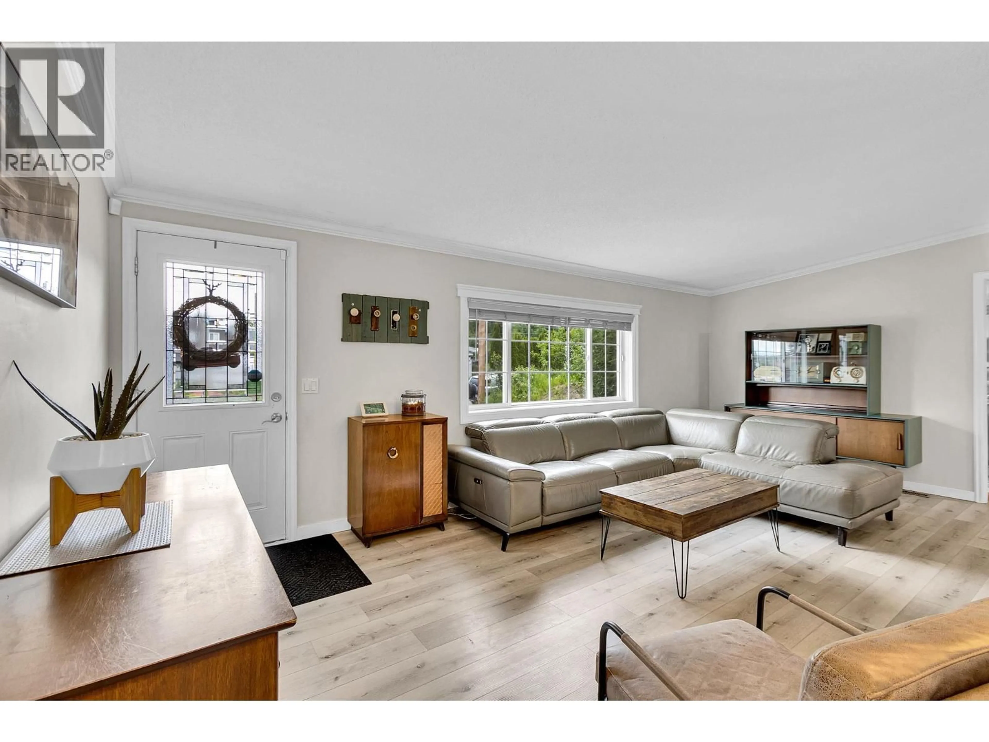 Living room with furniture, unknown for 1195 INVERNESS ROAD, Prince George British Columbia V2K1G8