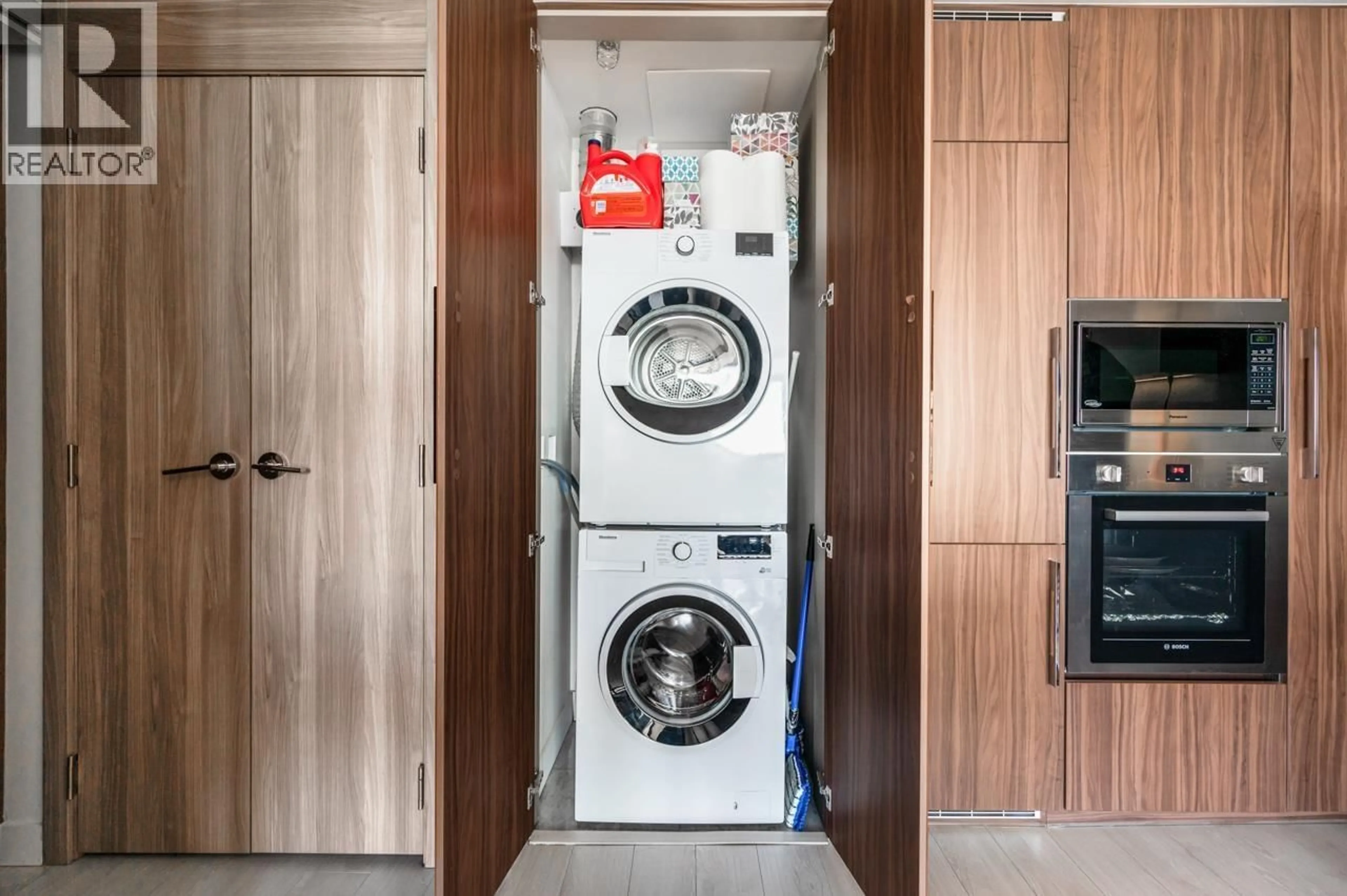 Laundry room for 3201 - 4720 LOUGHEED HIGHWAY, Burnaby British Columbia V5C0M8