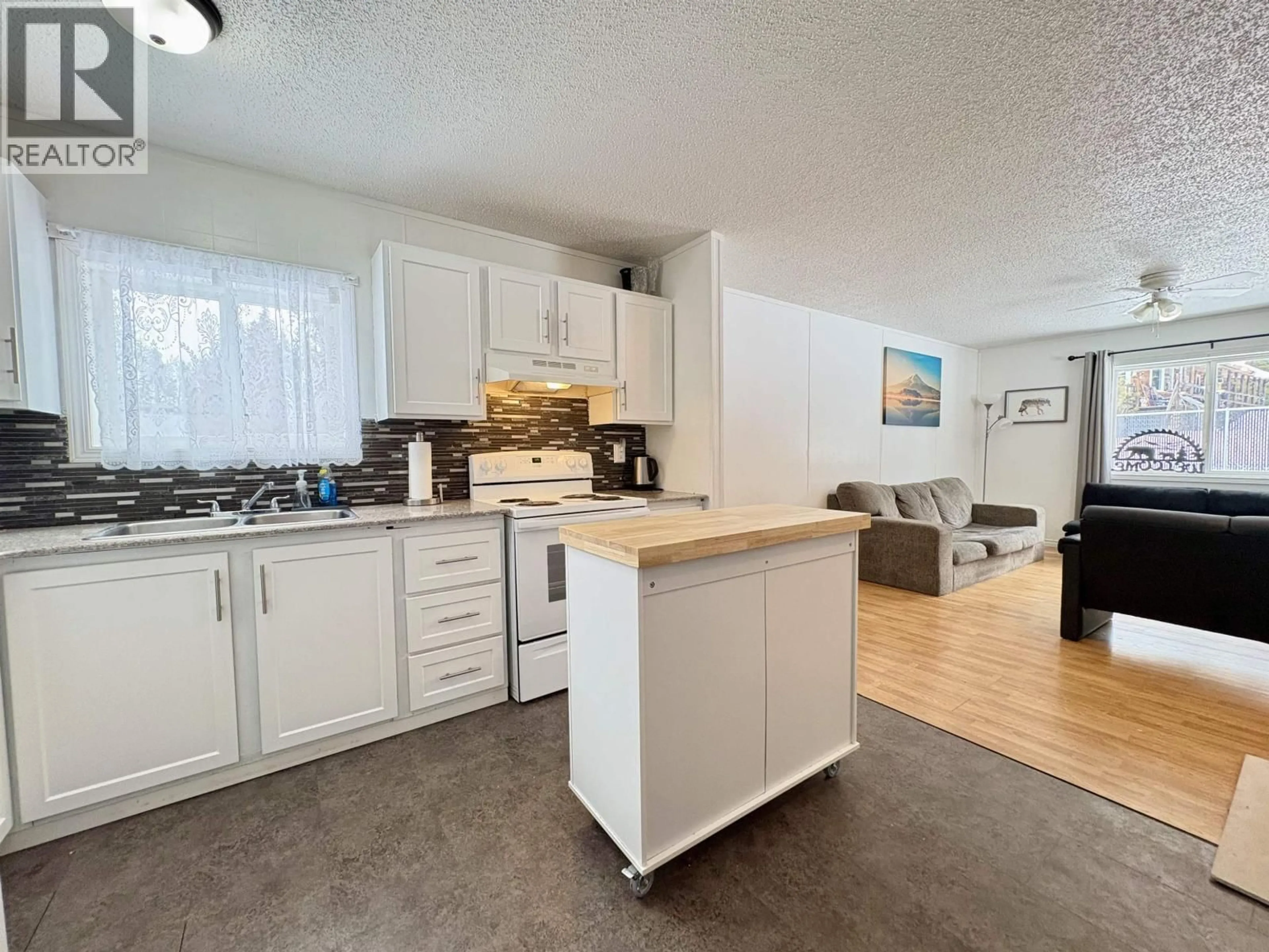Open concept kitchen, unknown for 16220 ALLEN ROAD, Prince George British Columbia V2K5K8