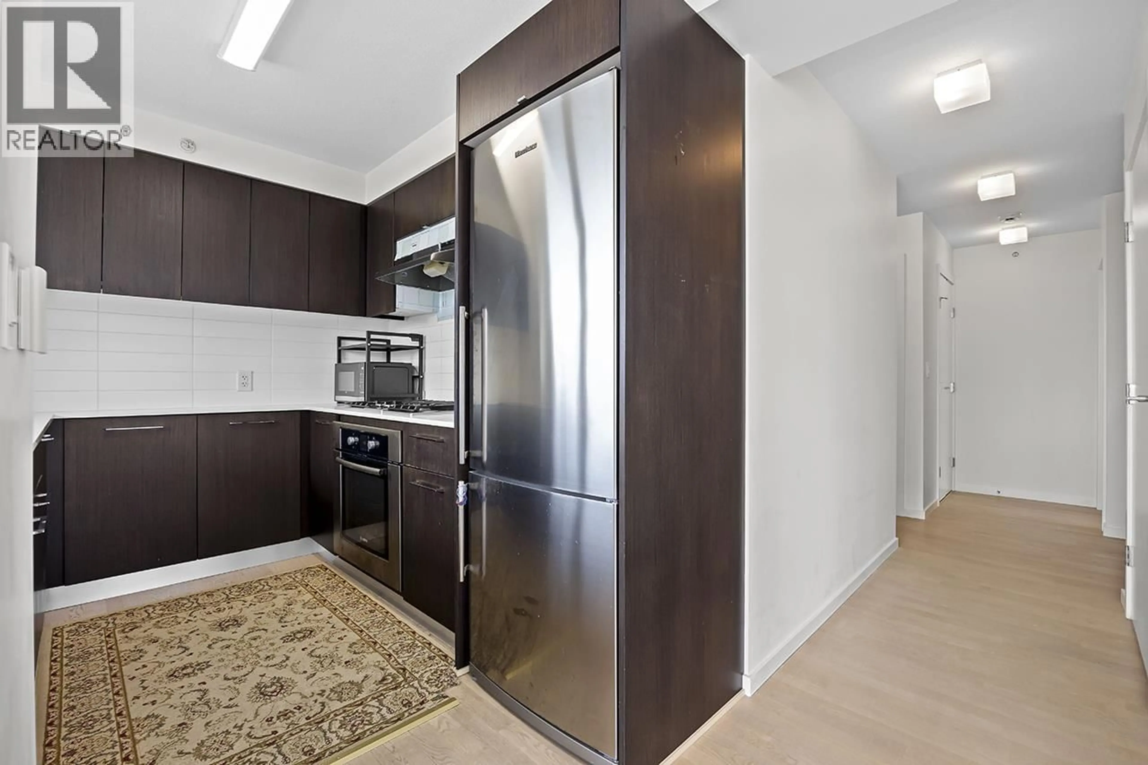Standard kitchen, unknown for 1005 - 7979 FIRBRIDGE WAY, Richmond British Columbia V6X0K7
