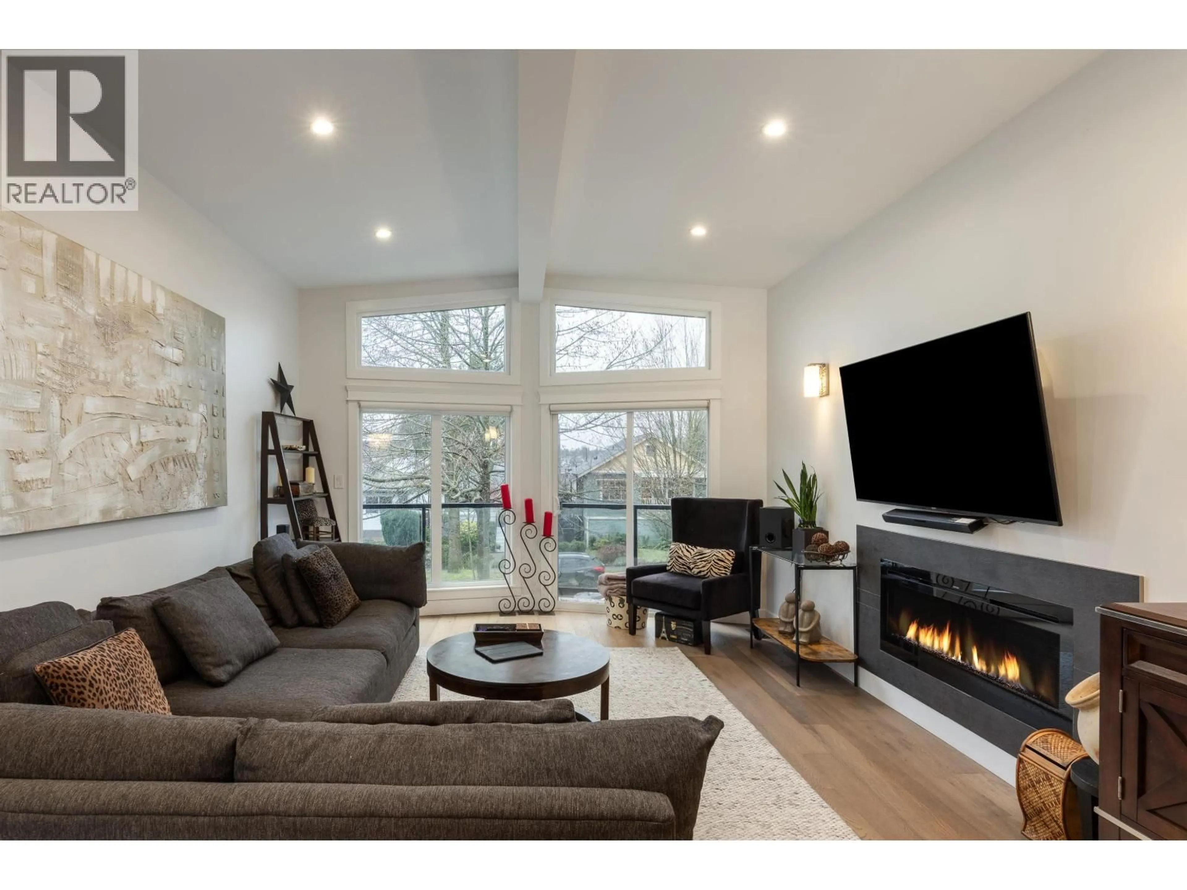 Unknown for 6360 SOPHIA STREET, Vancouver British Columbia V5W2W6