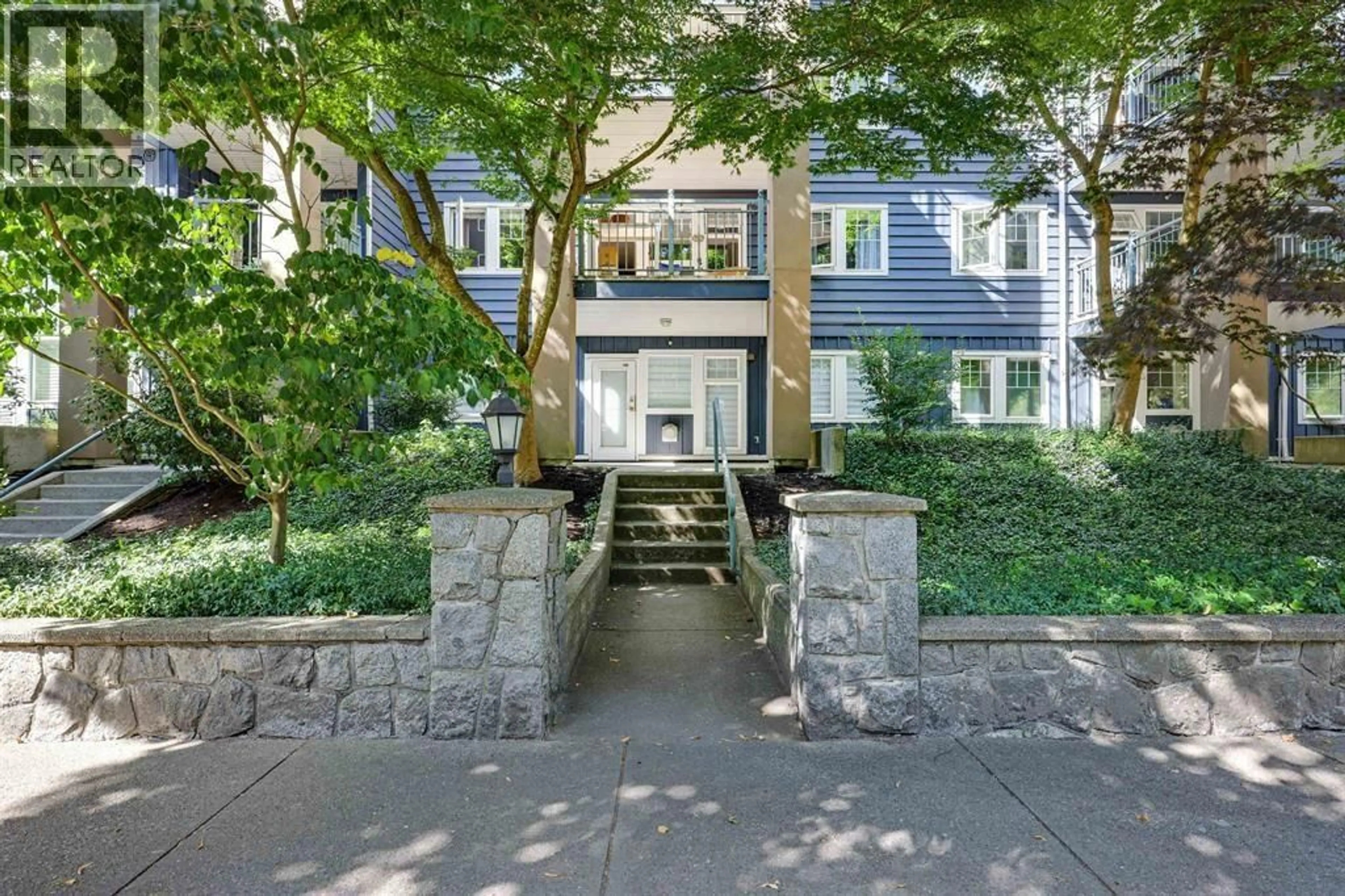 Unknown for 105 - 1190 EASTWOOD STREET, Coquitlam British Columbia V3B7S1