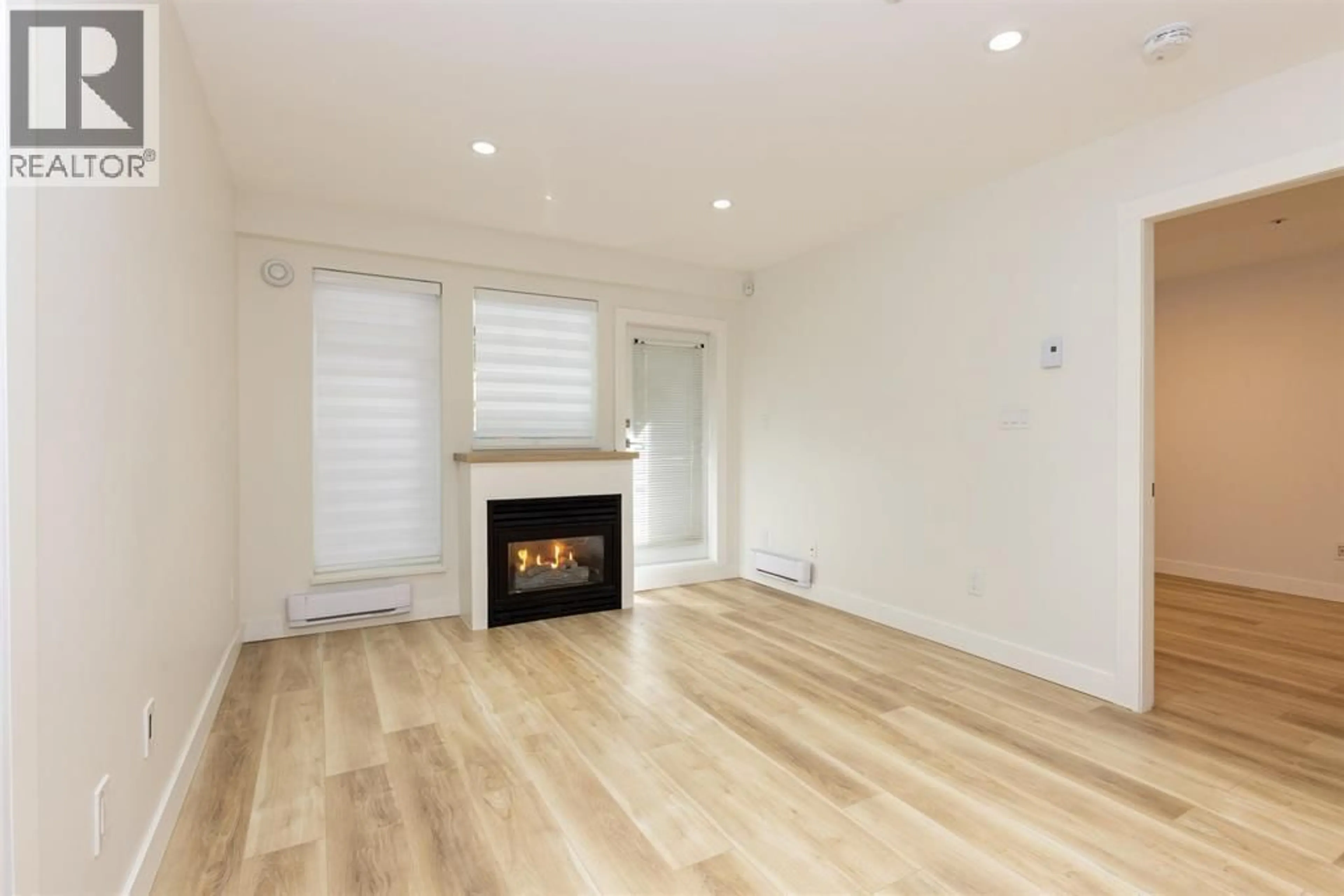 A pic of a room for 105 - 1190 EASTWOOD STREET, Coquitlam British Columbia V3B7S1