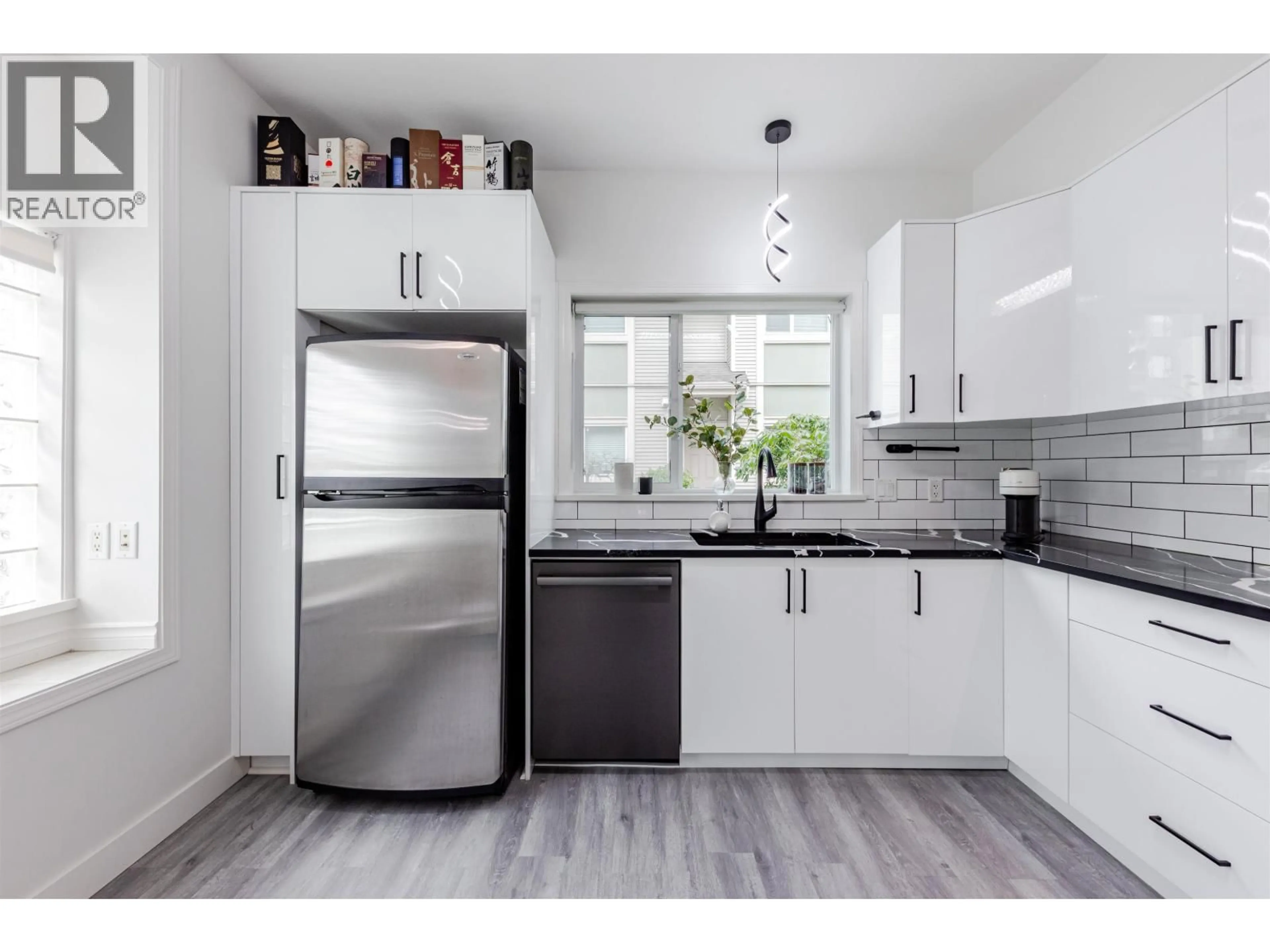 Contemporary kitchen, unknown for 7 - 621 LANGSIDE AVENUE, Coquitlam British Columbia V3J0A8