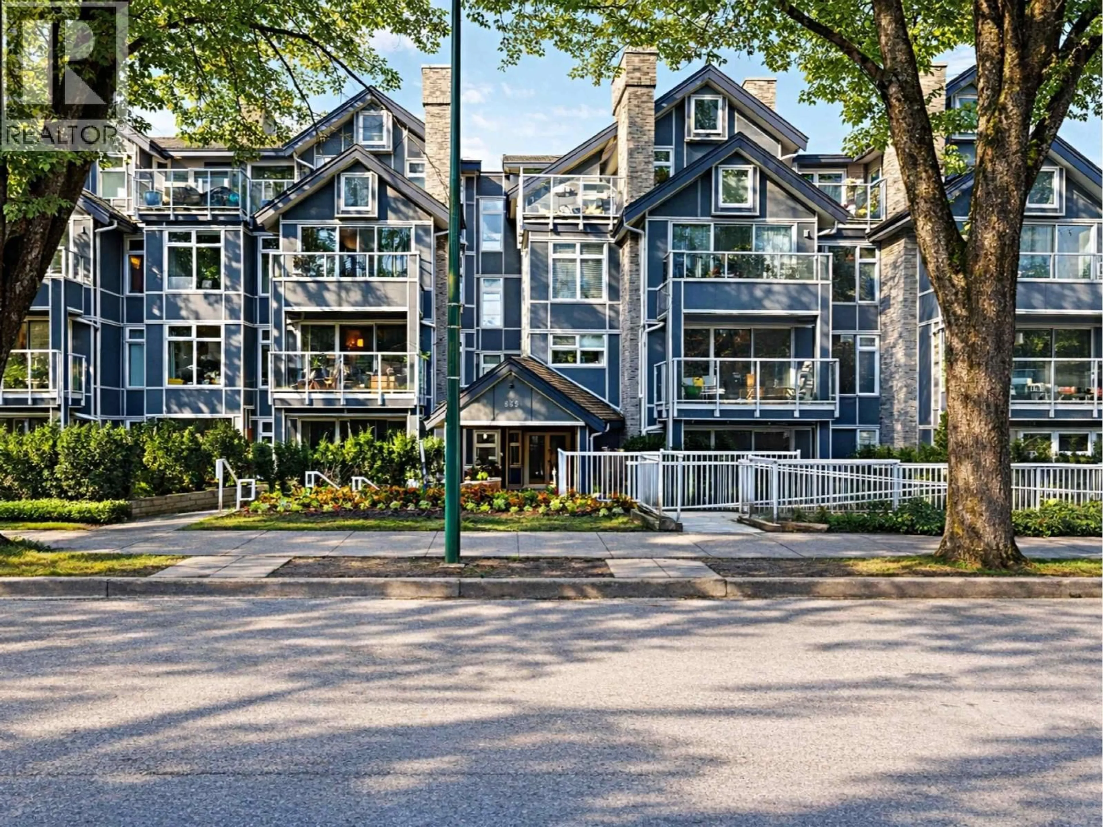 Unknown for 307 - 865 15TH AVENUE, Vancouver British Columbia V5Z1R8