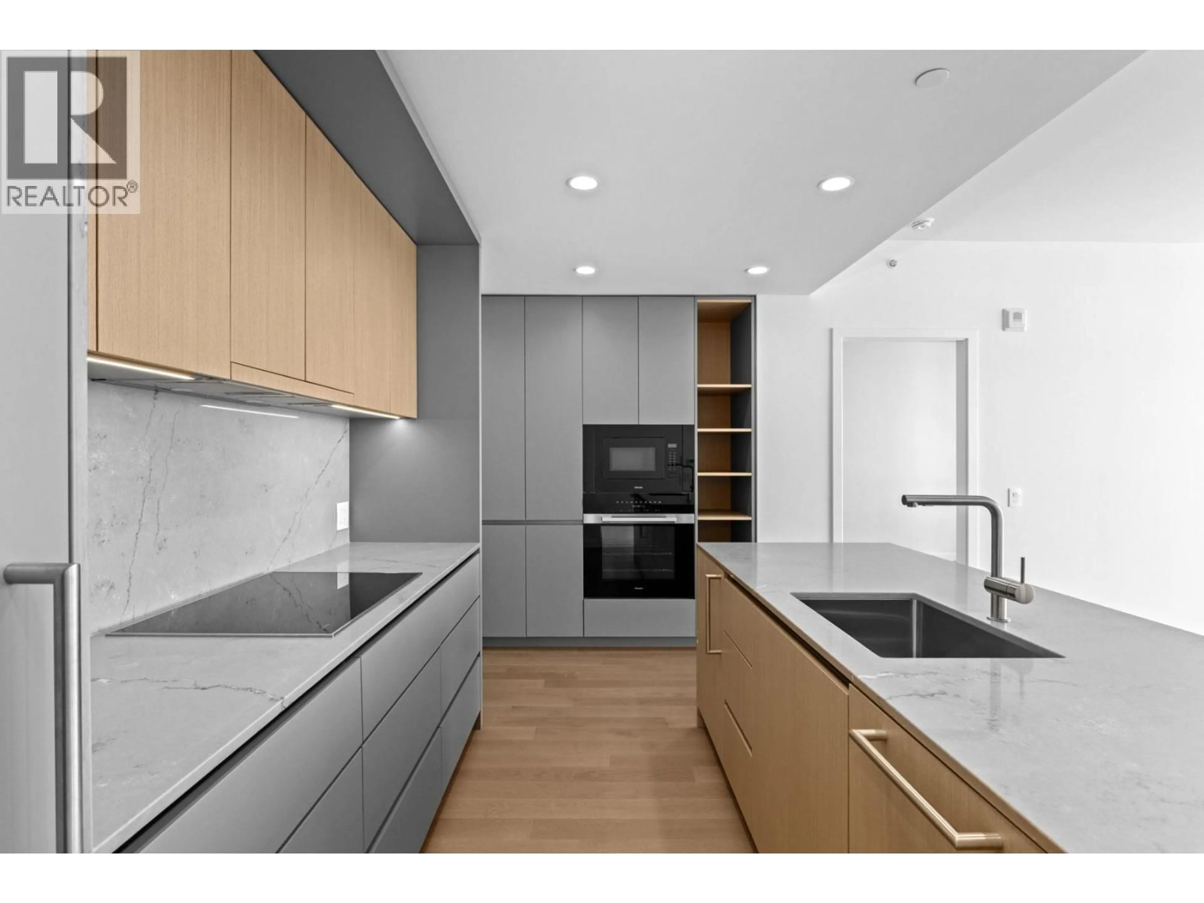 Unknown for 802 - 3963 UPLANDS WAY, West Vancouver British Columbia V7S0B6