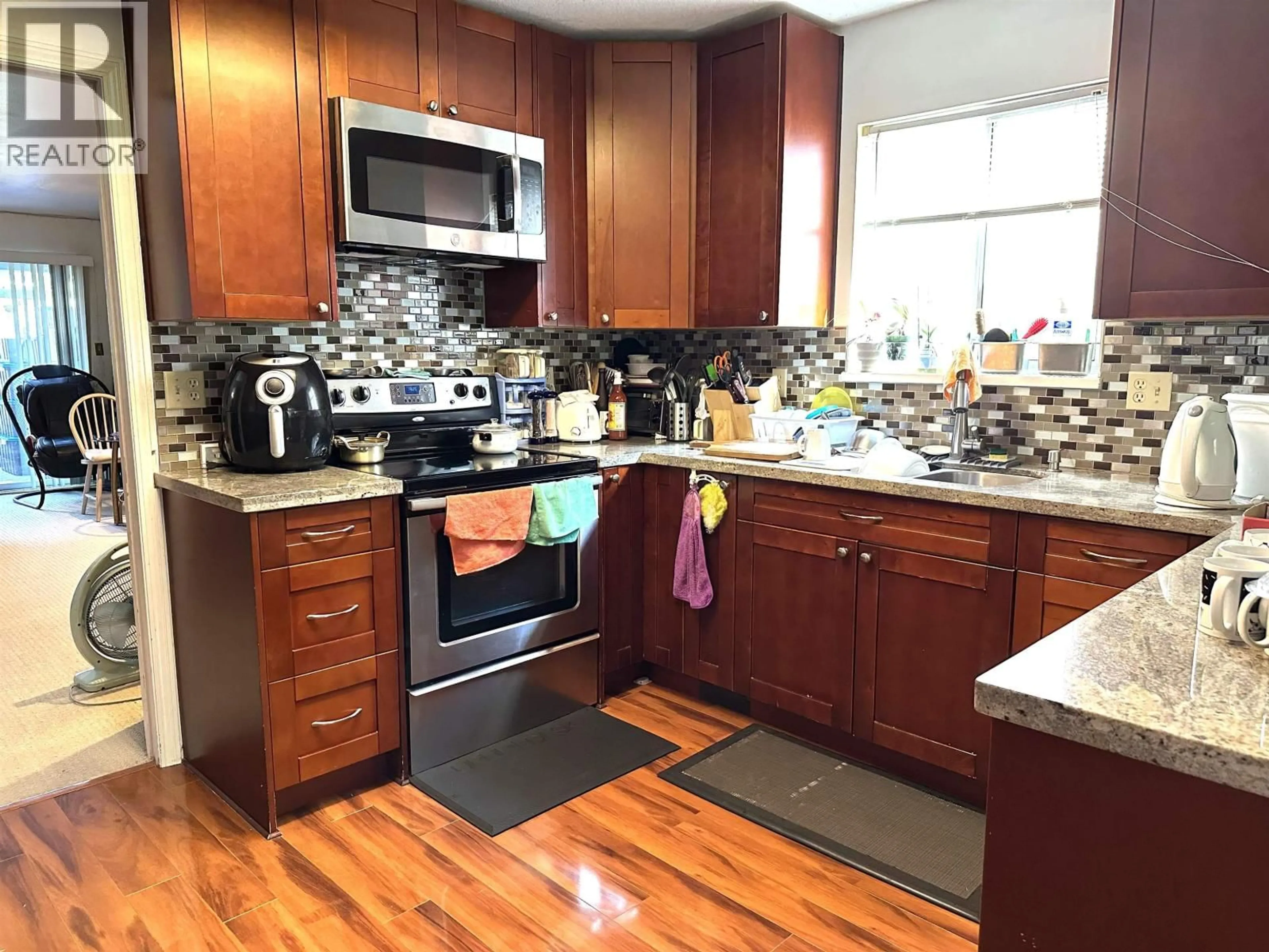 Unknown for 5700 MAPLE ROAD, Richmond British Columbia V7E1G3