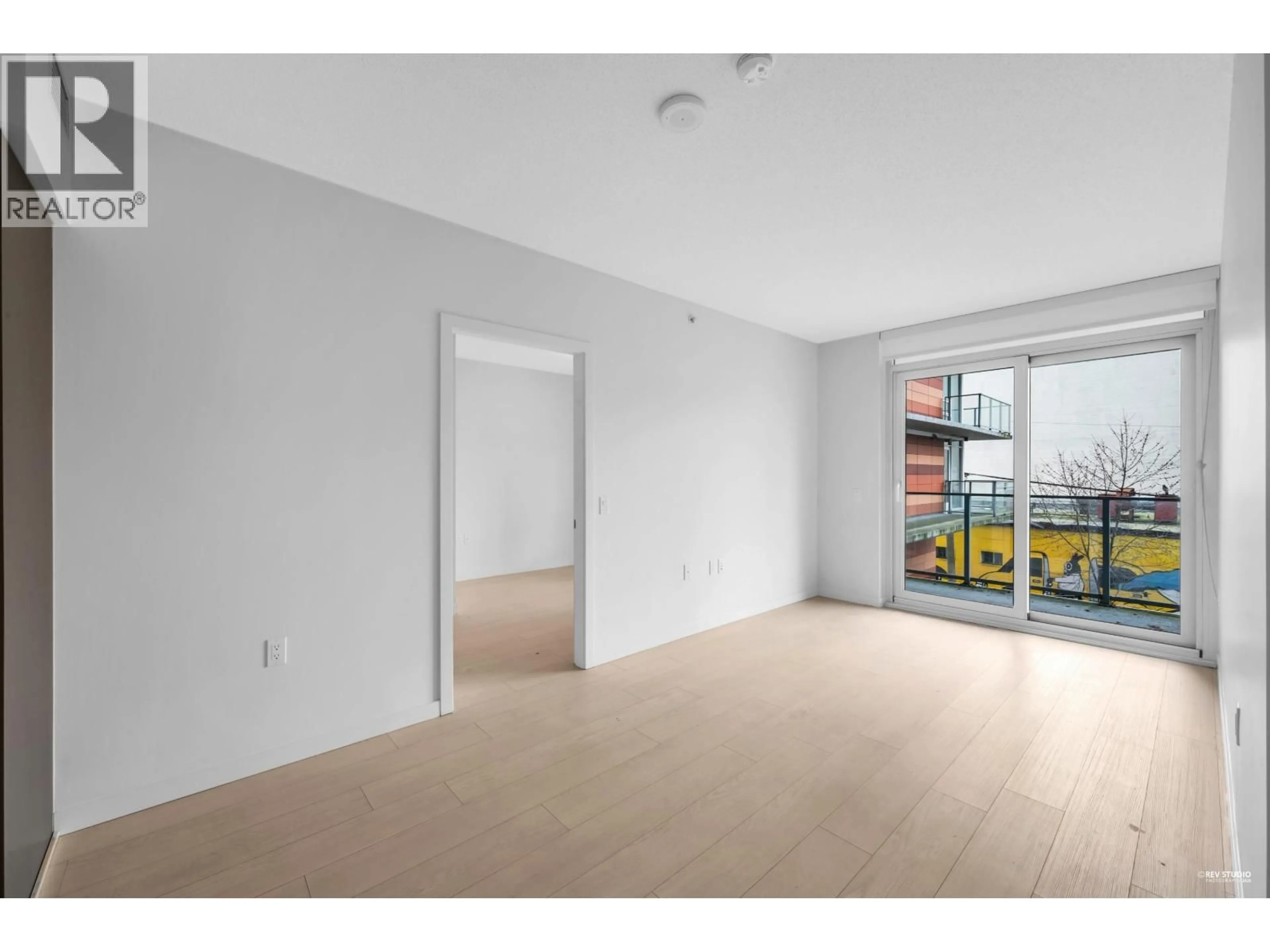 Unknown for 317 - 180 2ND AVENUE, Vancouver British Columbia V5T0K4