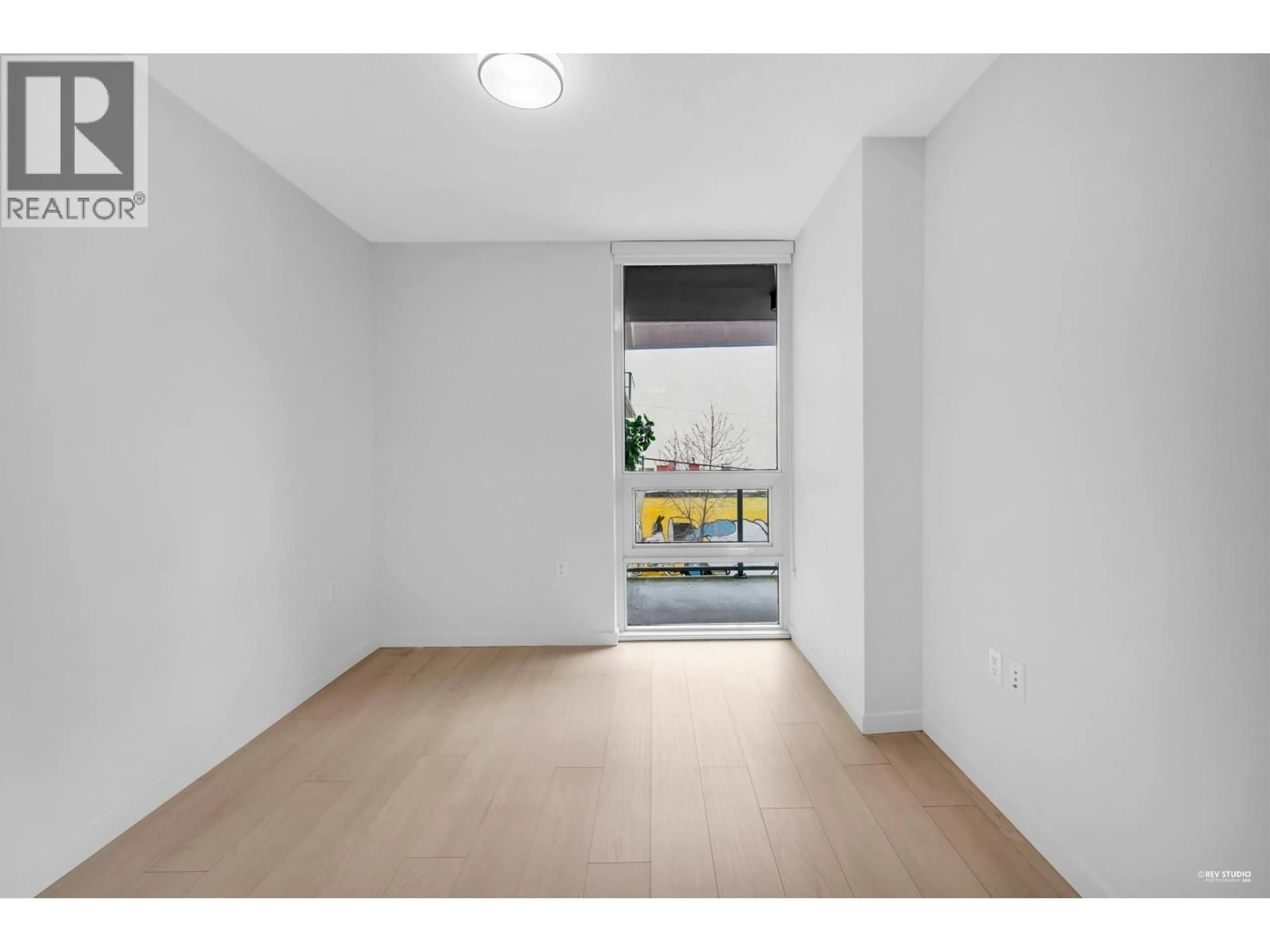 Unknown for 317 - 180 2ND AVENUE, Vancouver British Columbia V5T0K4