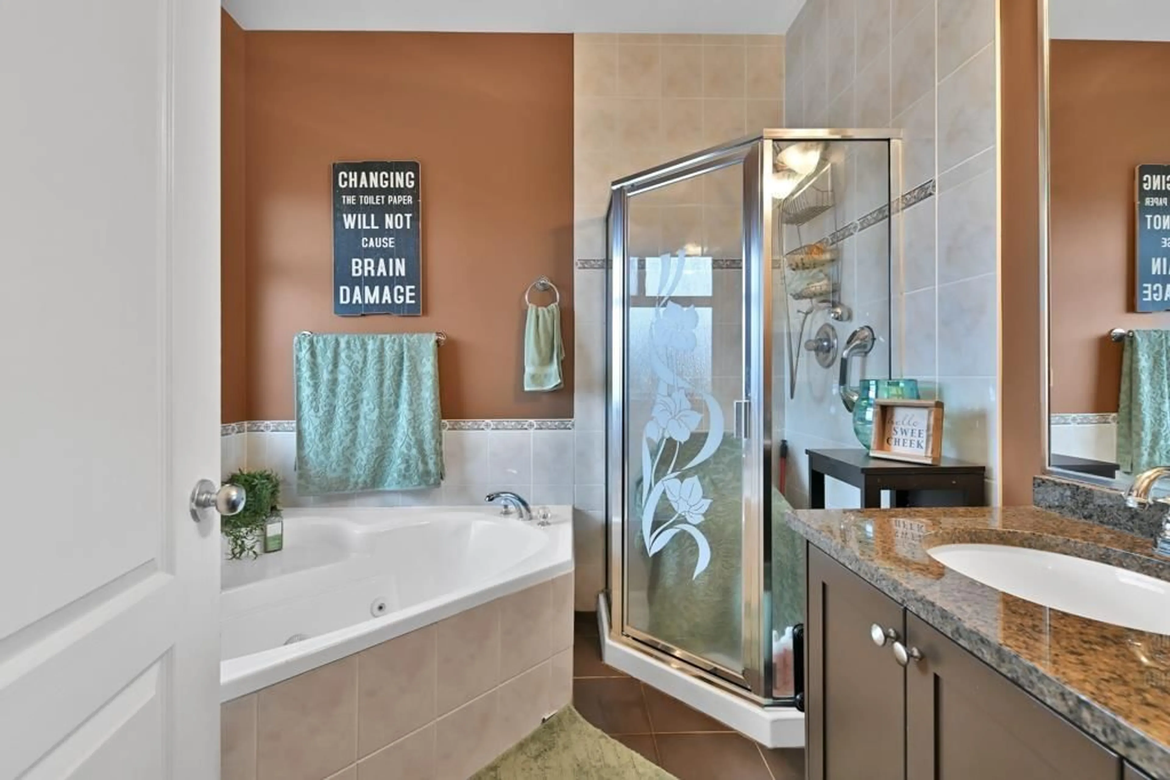 Contemporary bathroom, ceramic/tile floor for 8021 MELBURN DRIVE, Mission British Columbia V2V7B6