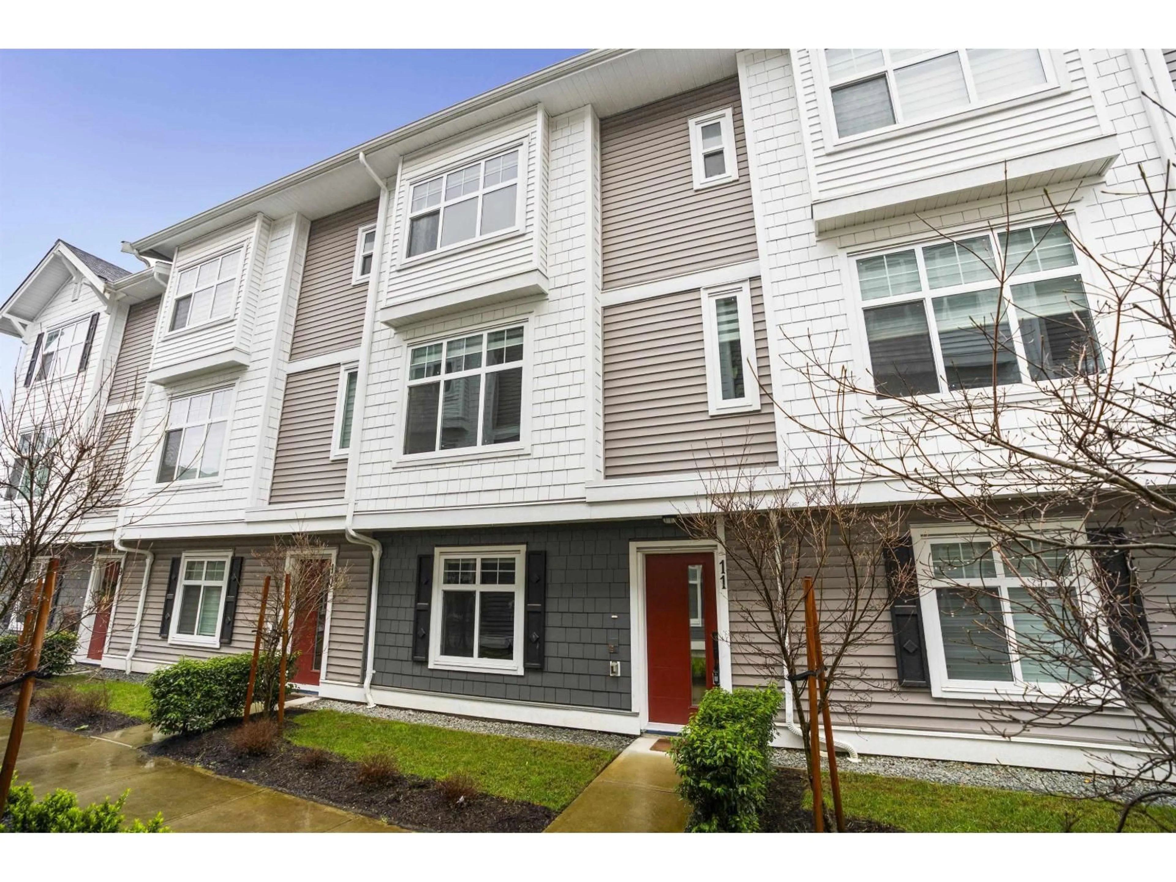 Unknown for 11 - 2033 MCKENZIE ROAD, Abbotsford British Columbia V2S0M2