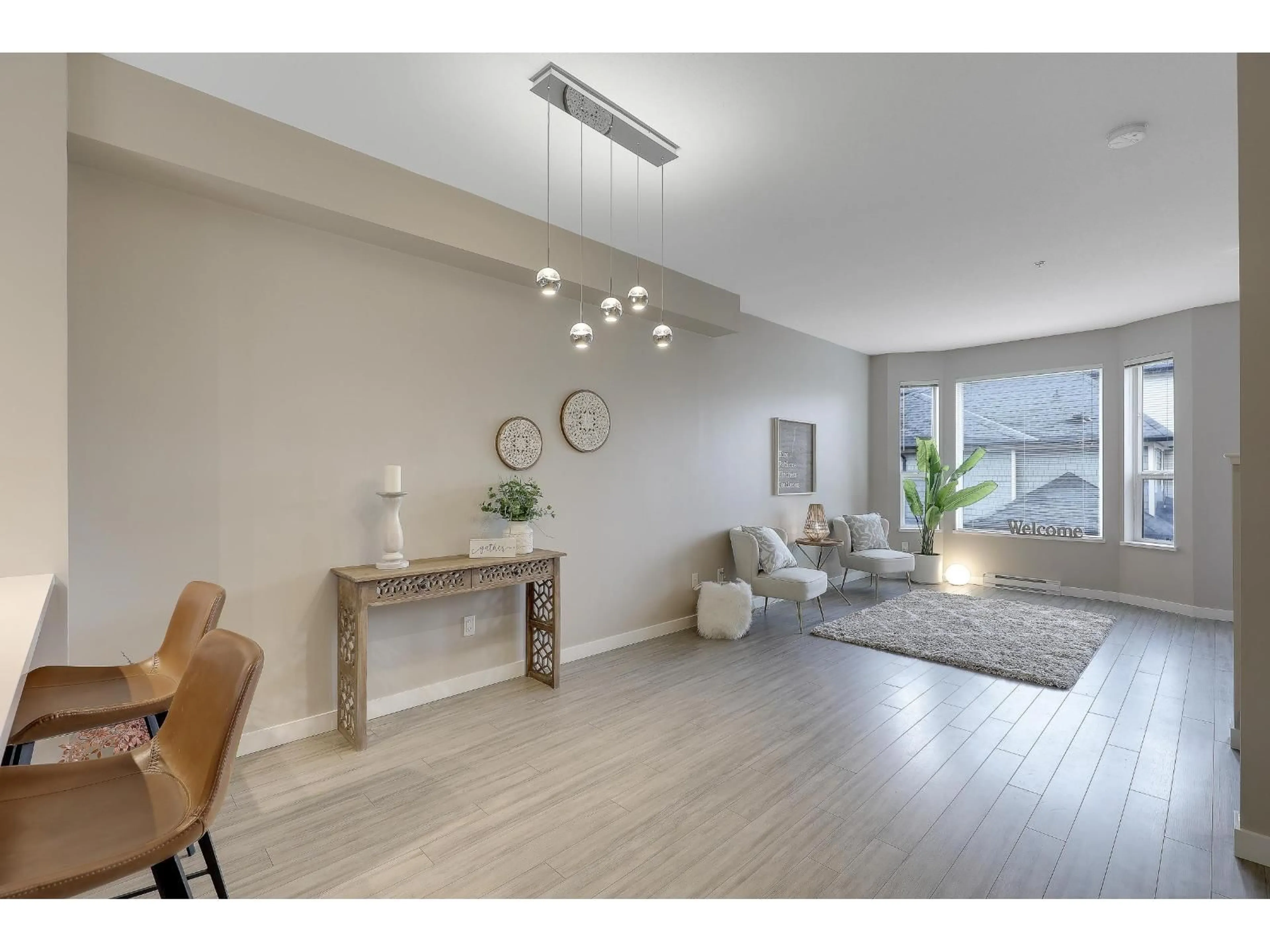 Living room with furniture, unknown for 142 - 7938 209 STREET, Langley British Columbia V2Y0K1