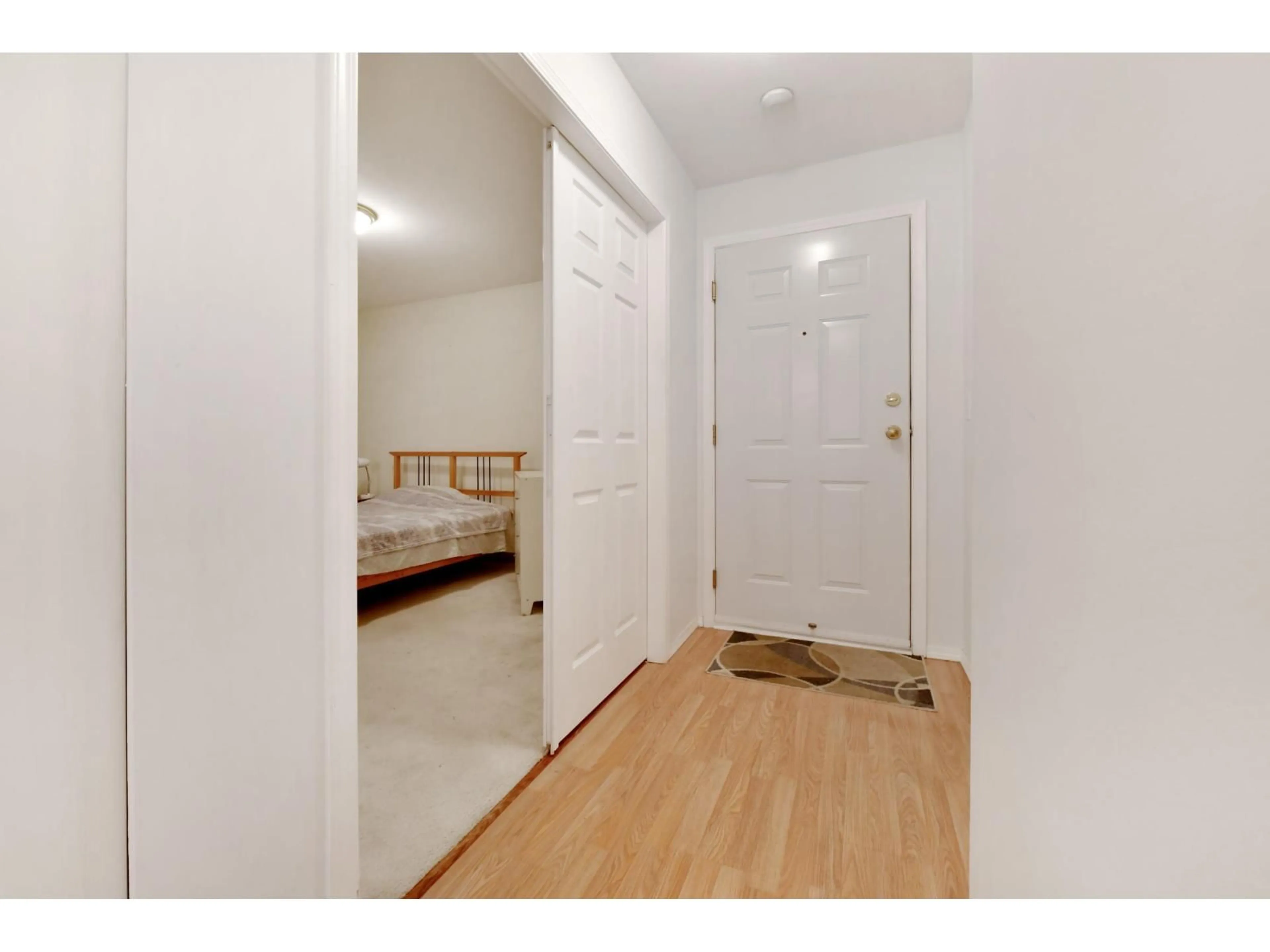 Indoor entryway for 207 - 5955 177B STREET, Surrey British Columbia V3S4J7