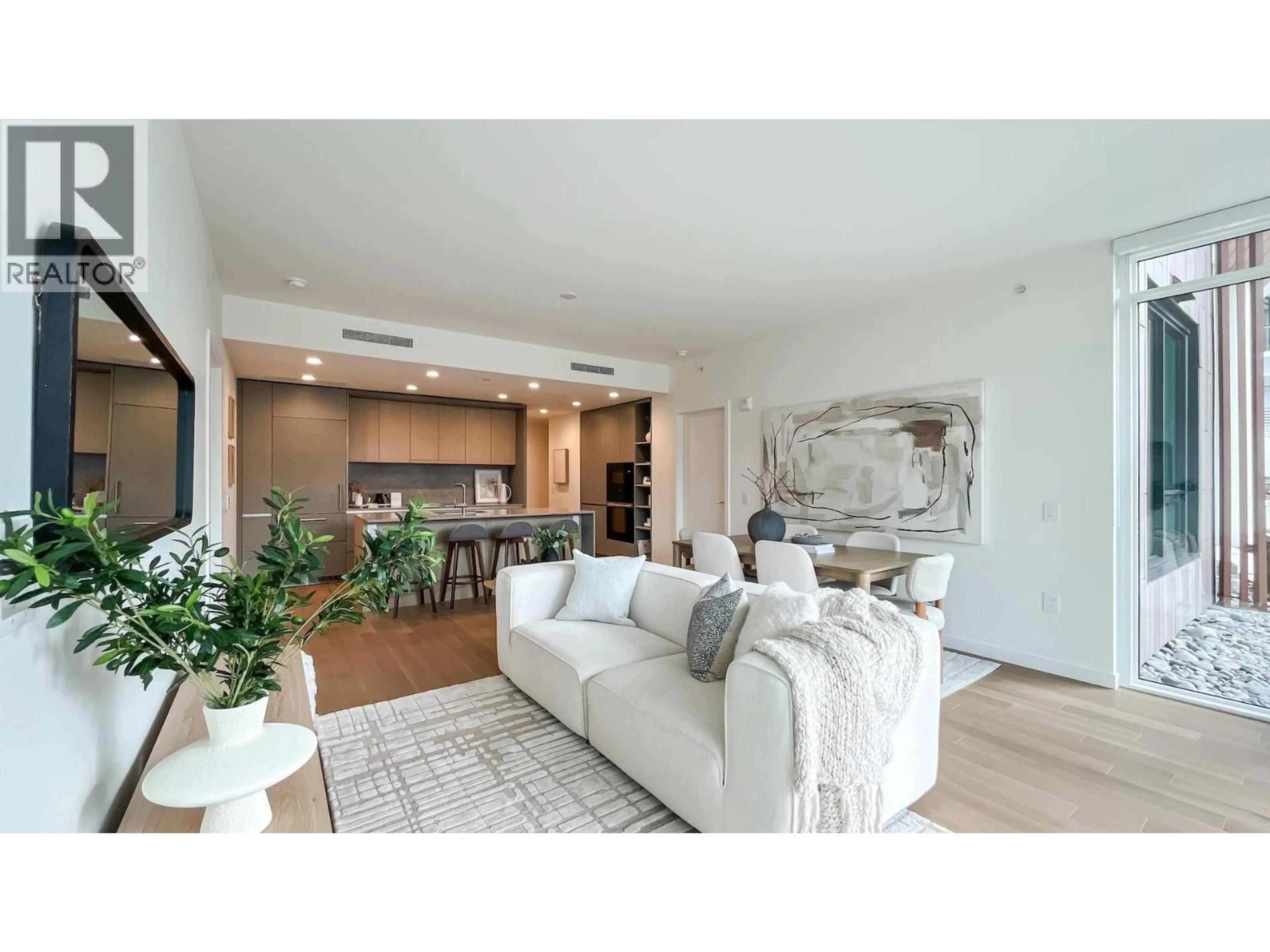 Unknown for 102 - 3963 UPLANDS WAY, West Vancouver British Columbia V7S0B7