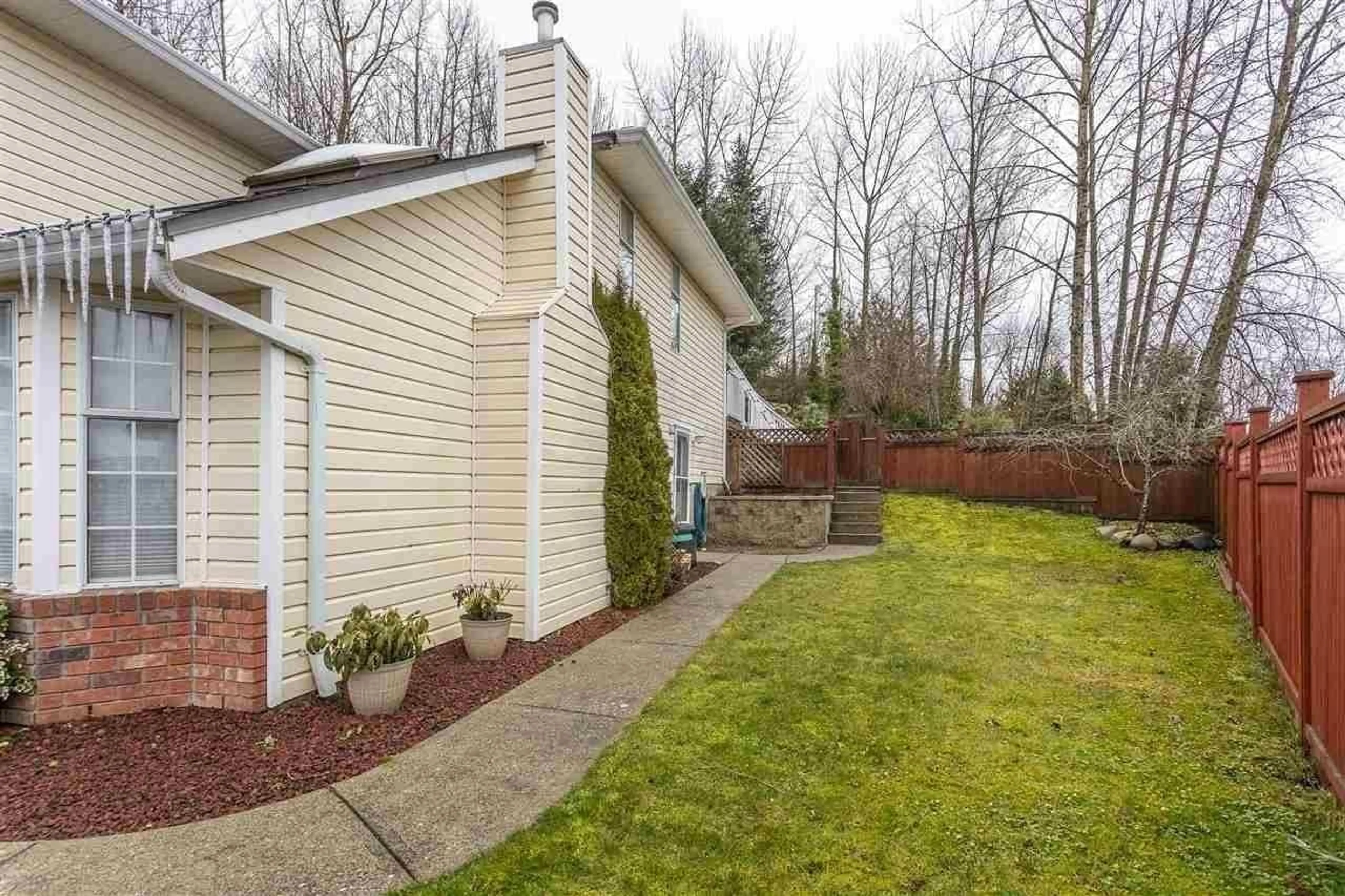 Patio, unknown for 30922 SANDPIPER PLACE, Abbotsford British Columbia V2T5L5