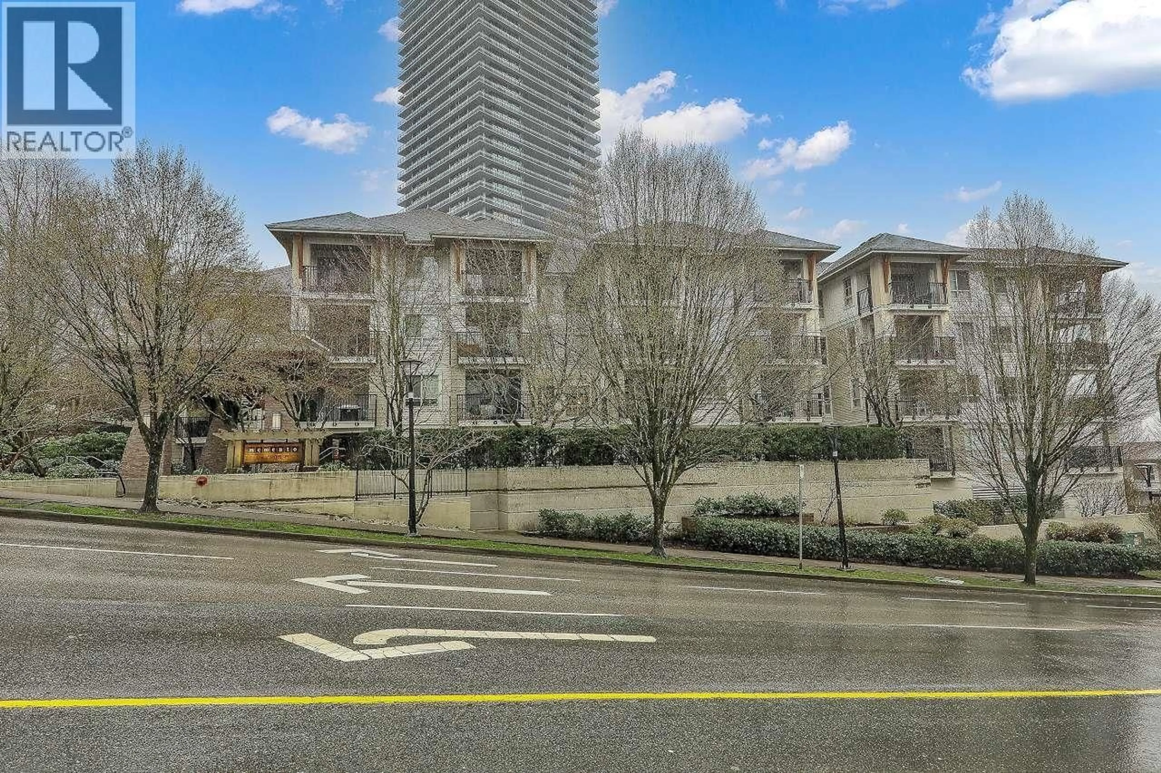 Unknown for 311 - 2088 BETA AVENUE, Burnaby British Columbia V5C0C8