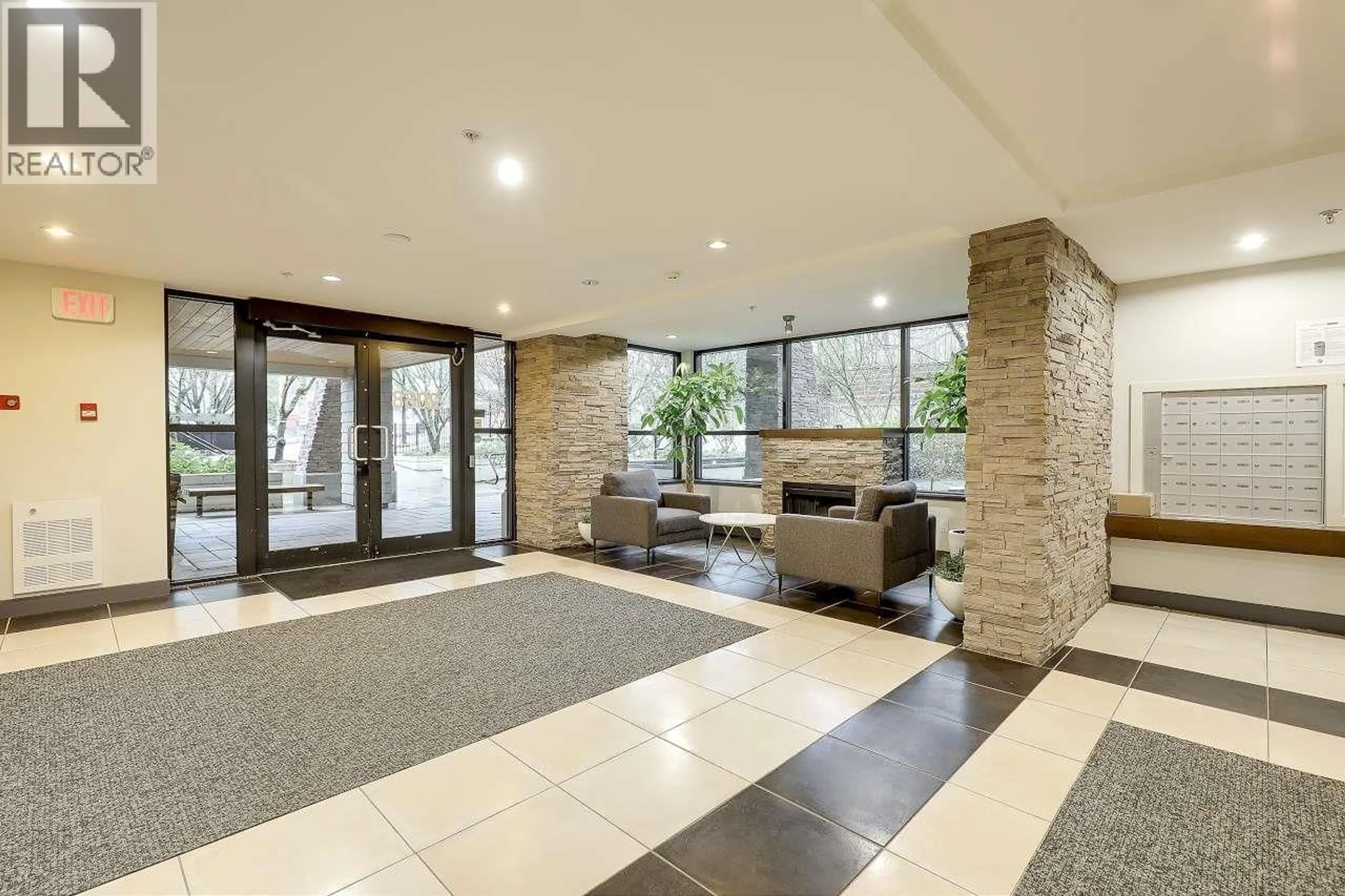 Unknown for 311 - 2088 BETA AVENUE, Burnaby British Columbia V5C0C8