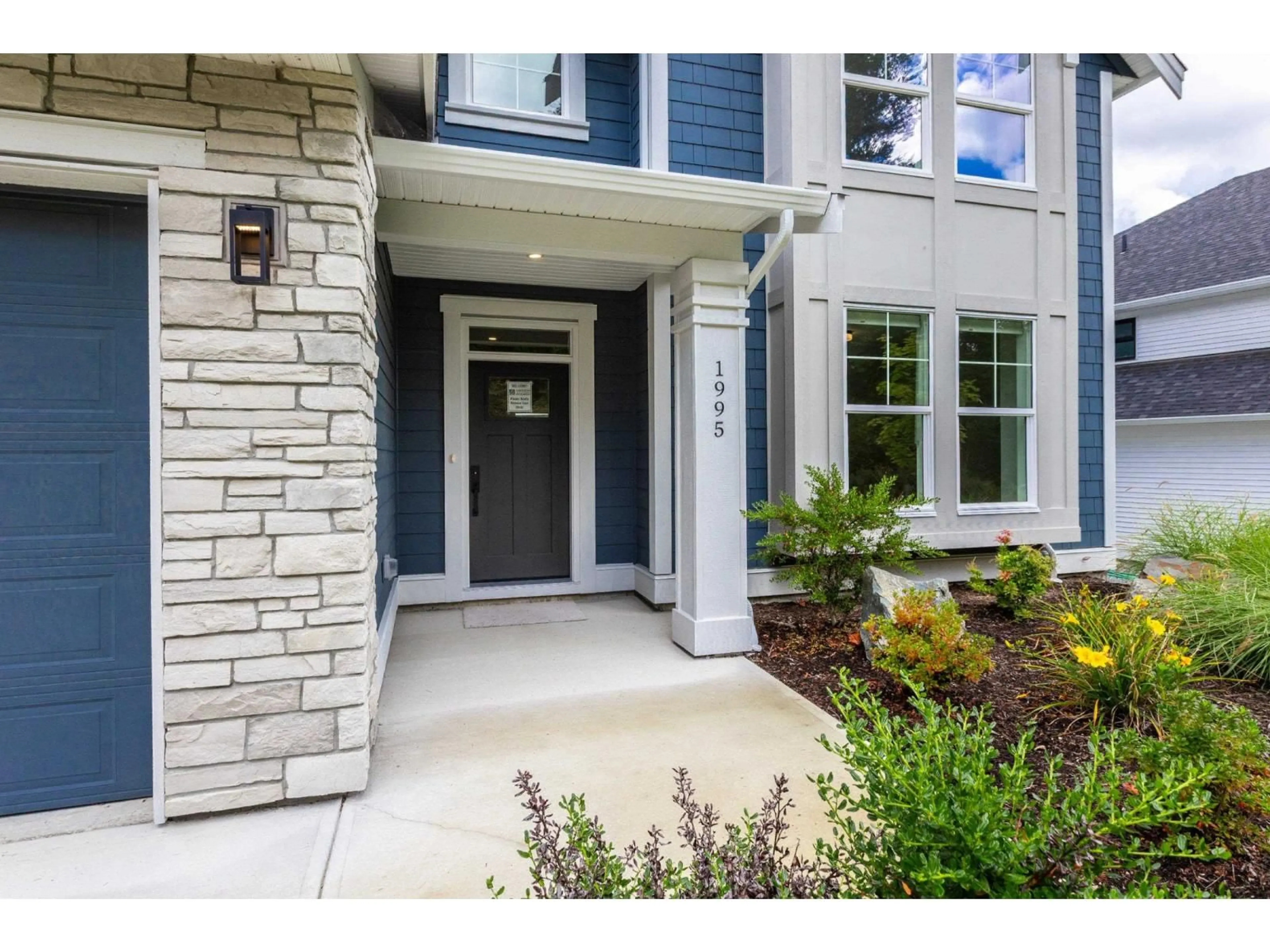 Unknown for 1995 WOODSIDE BOULEVARD, Agassiz British Columbia V0M1A1