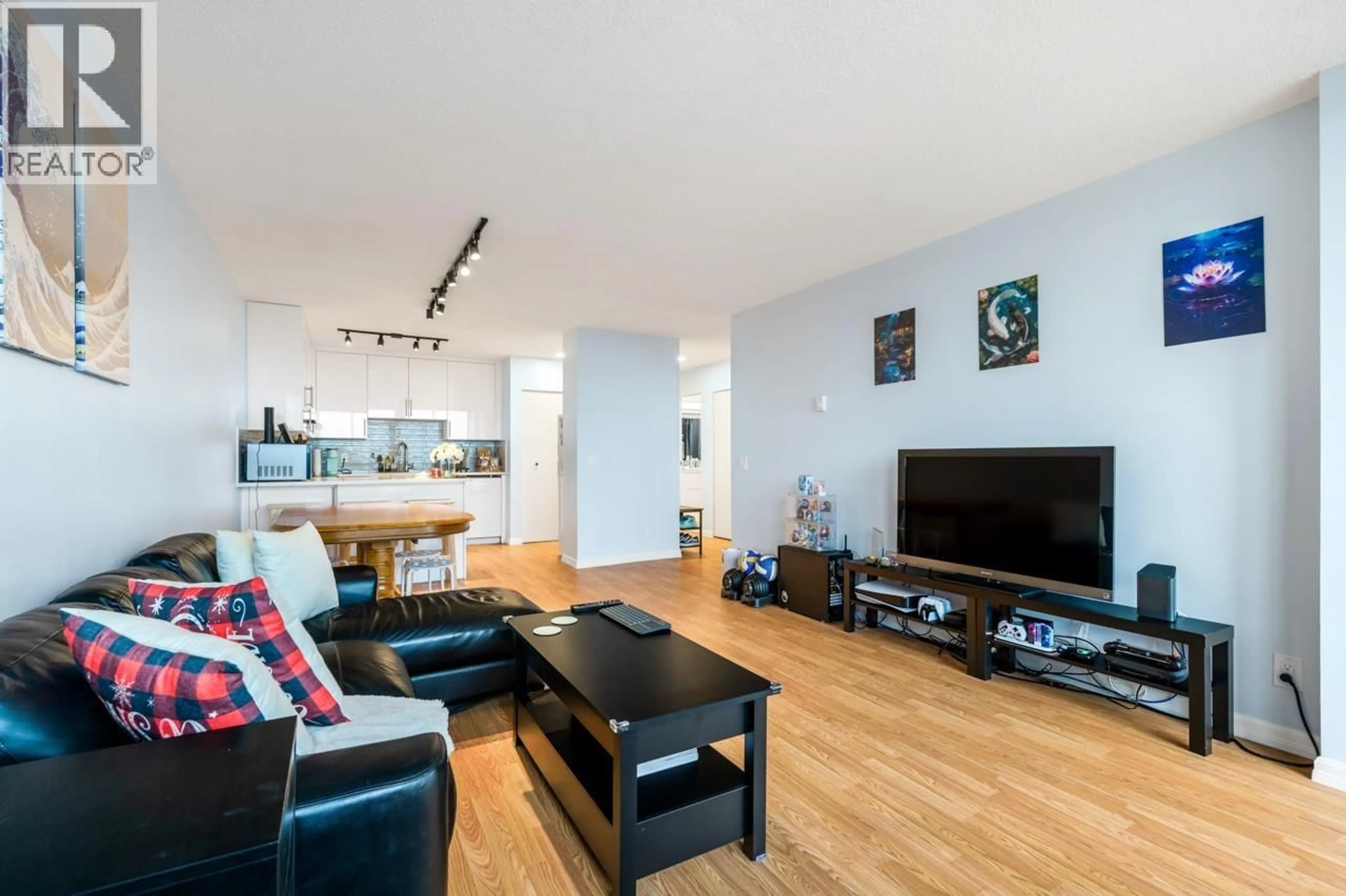 Unknown for 1205 - 3970 CARRIGAN COURT, Burnaby British Columbia V3N4S5