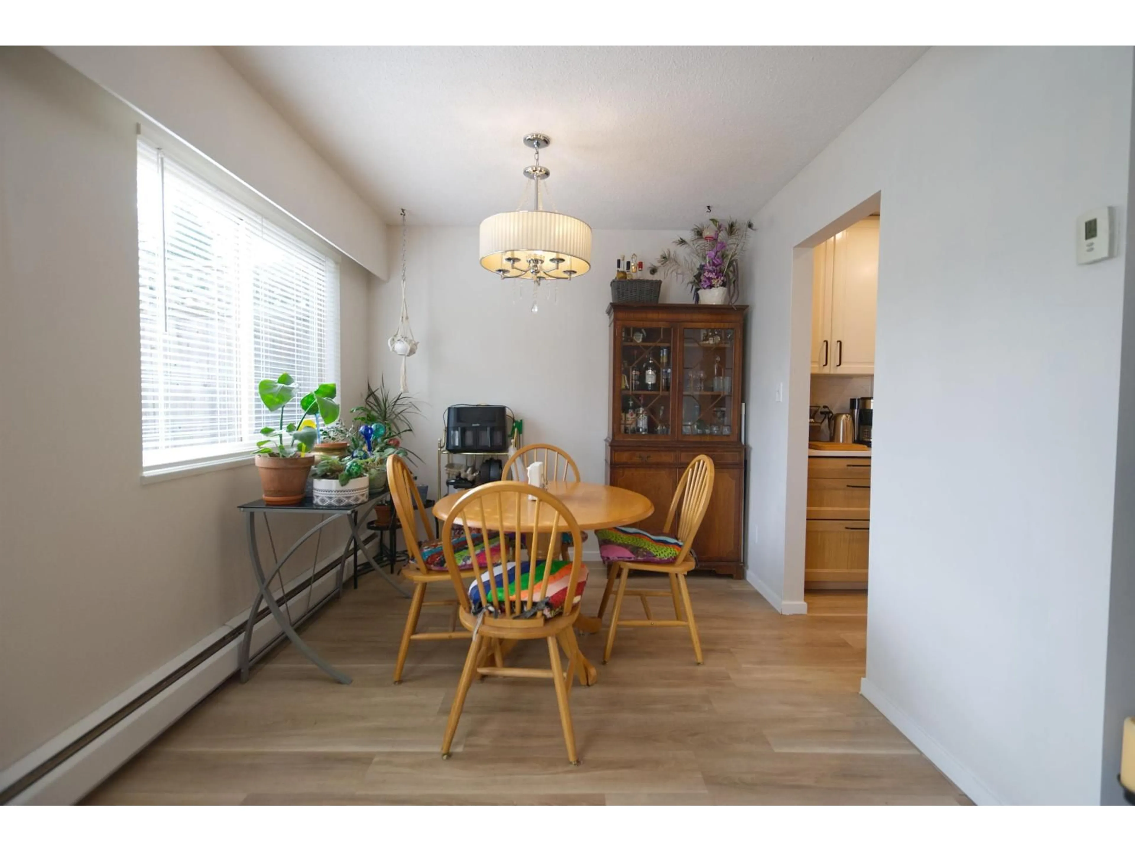 Unknown for 5 - 33918 MAYFAIR AVENUE, Abbotsford British Columbia V2S1R2