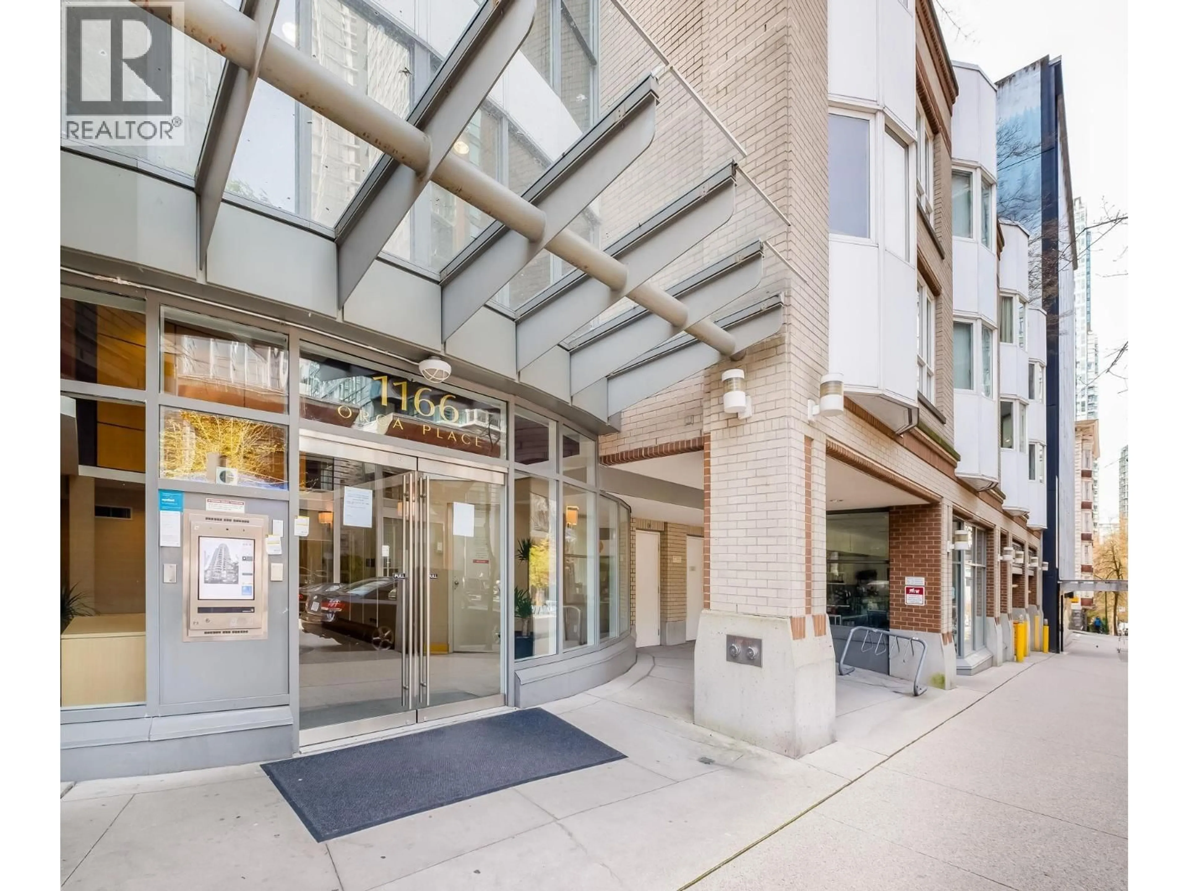 Unknown for 2208 - 1166 MELVILLE STREET, Vancouver British Columbia V6E4P5