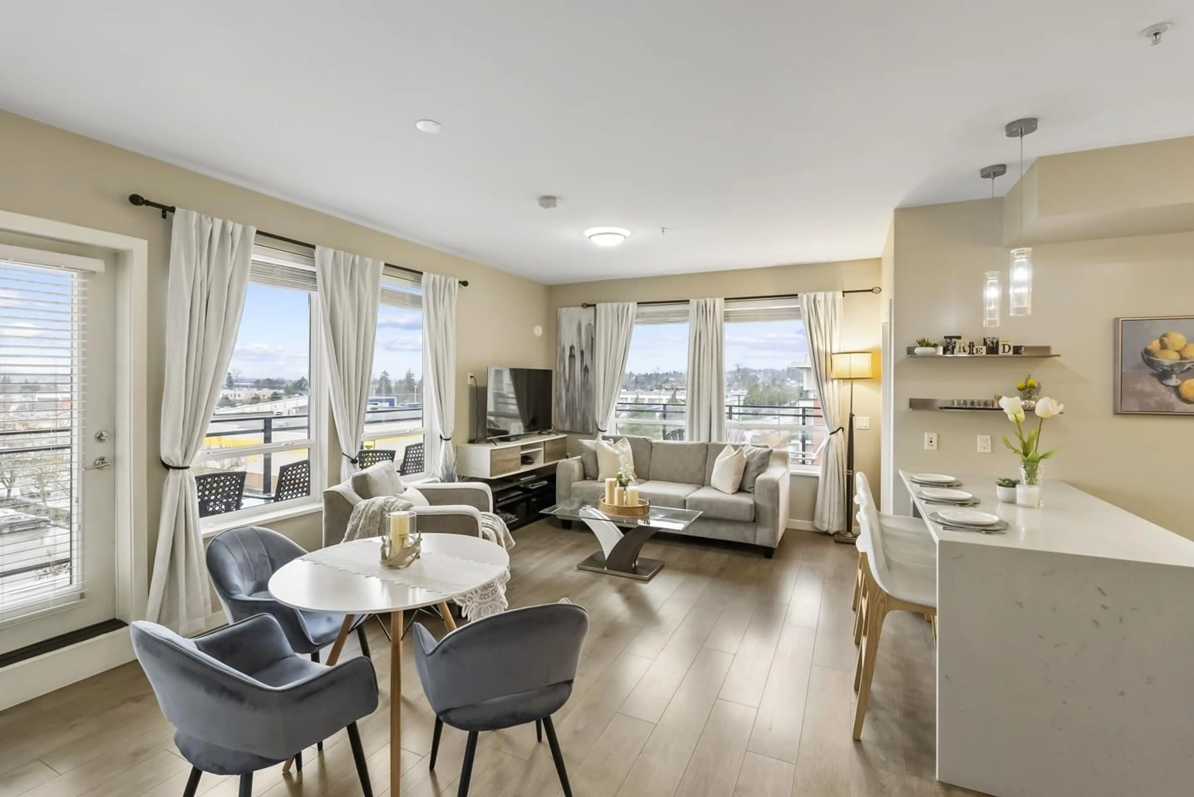 Unknown for F401 - 20211 66 AVENUE, Langley British Columbia V2Y0L4