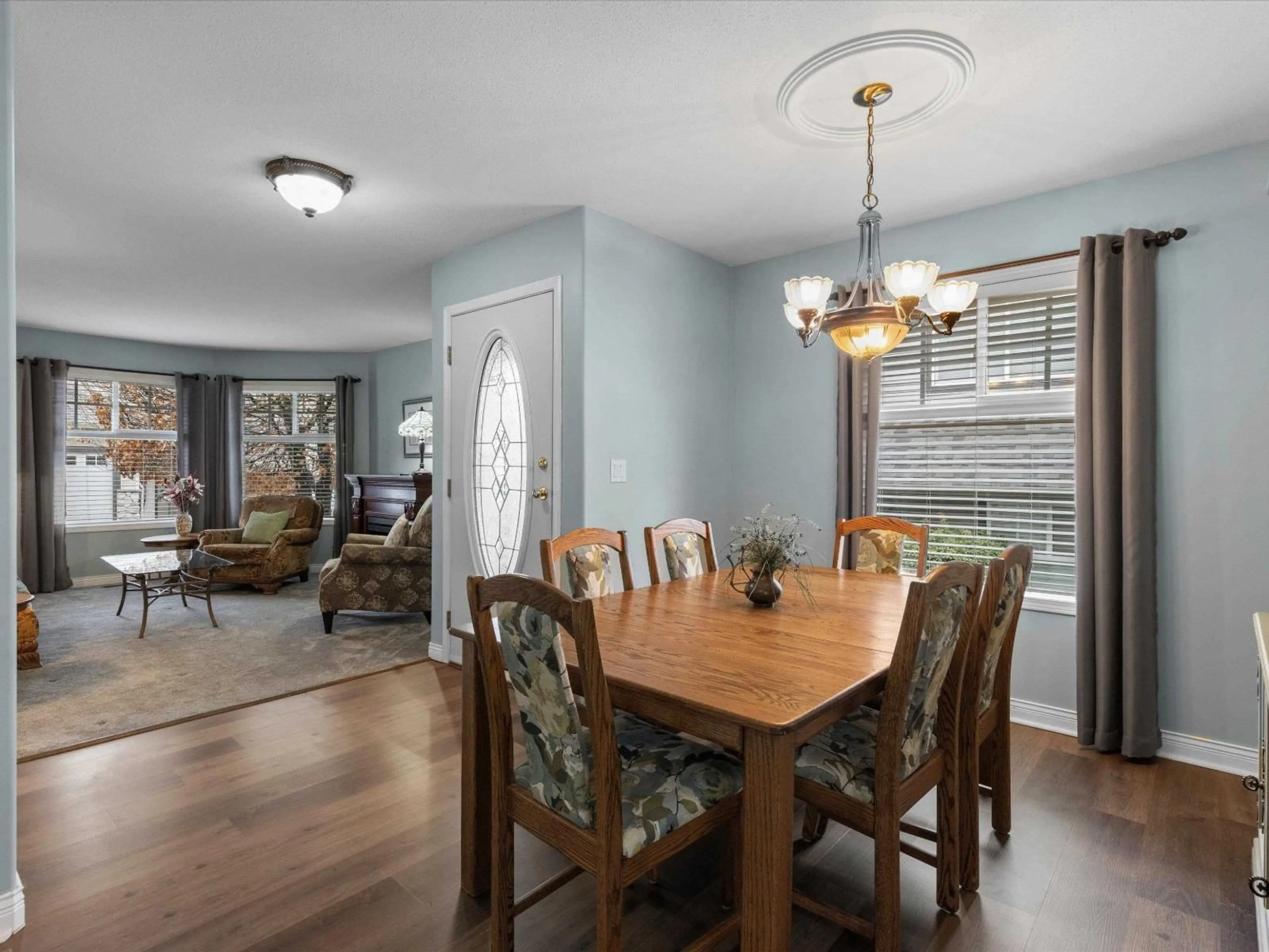 Dining room, wood/laminate floor for 56 - 46360 VALLEYVIEW ROAD, Chilliwack British Columbia V2R5L7