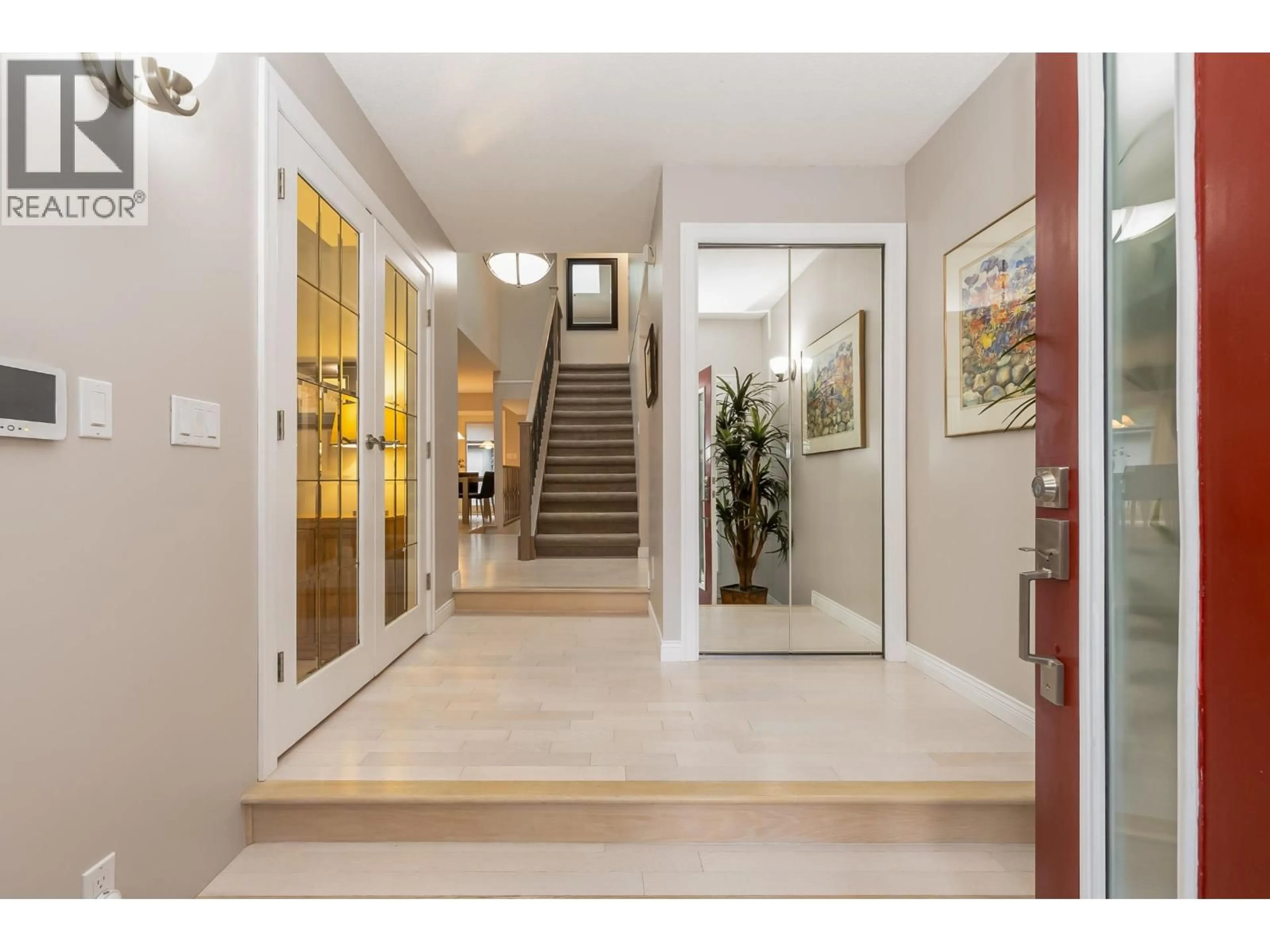 Indoor foyer for 2419 SHAWNA WAY, Coquitlam British Columbia V3K3A3