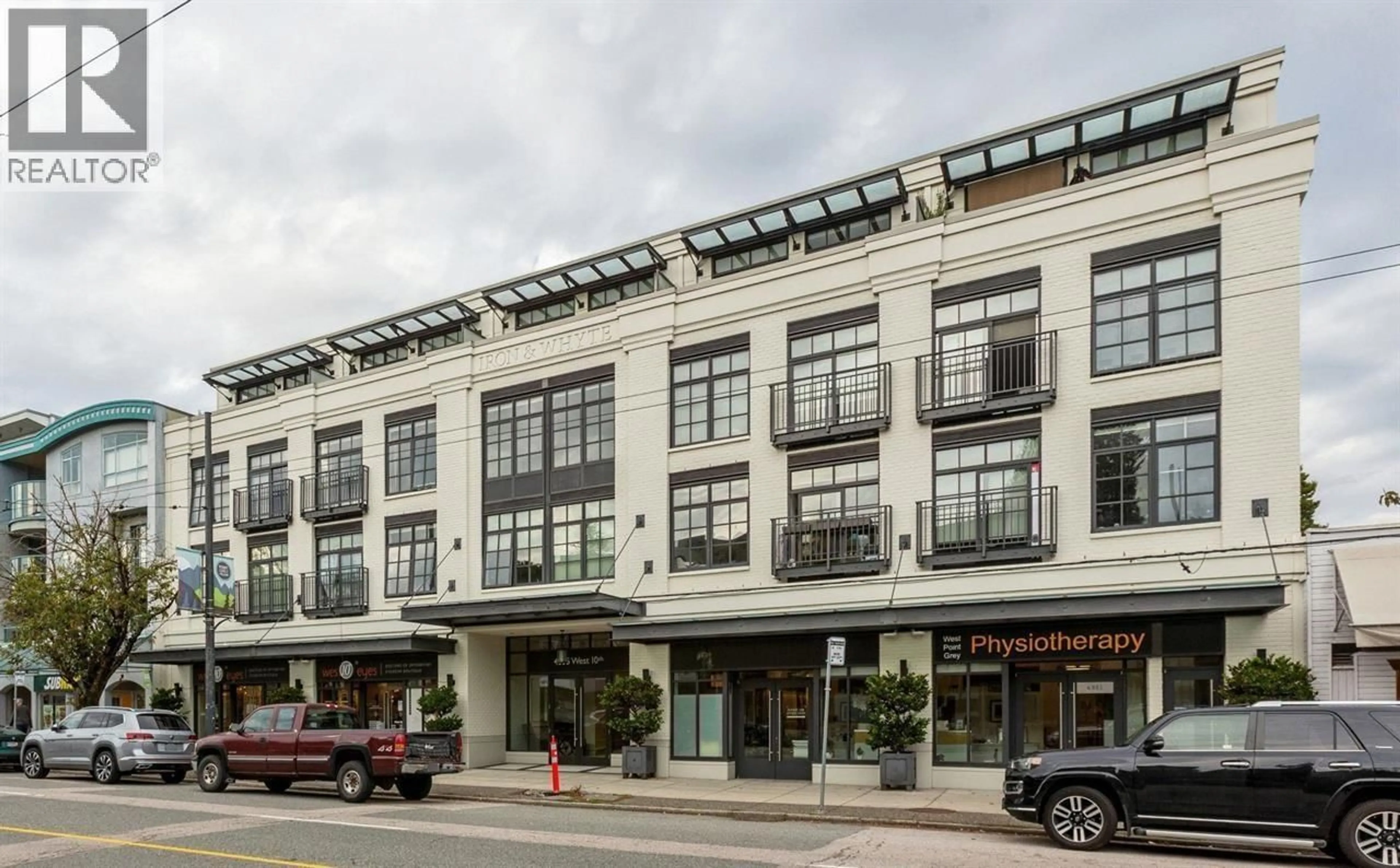 Patio, building for 203 - 4355 10TH AVENUE, Vancouver British Columbia V6R2H6