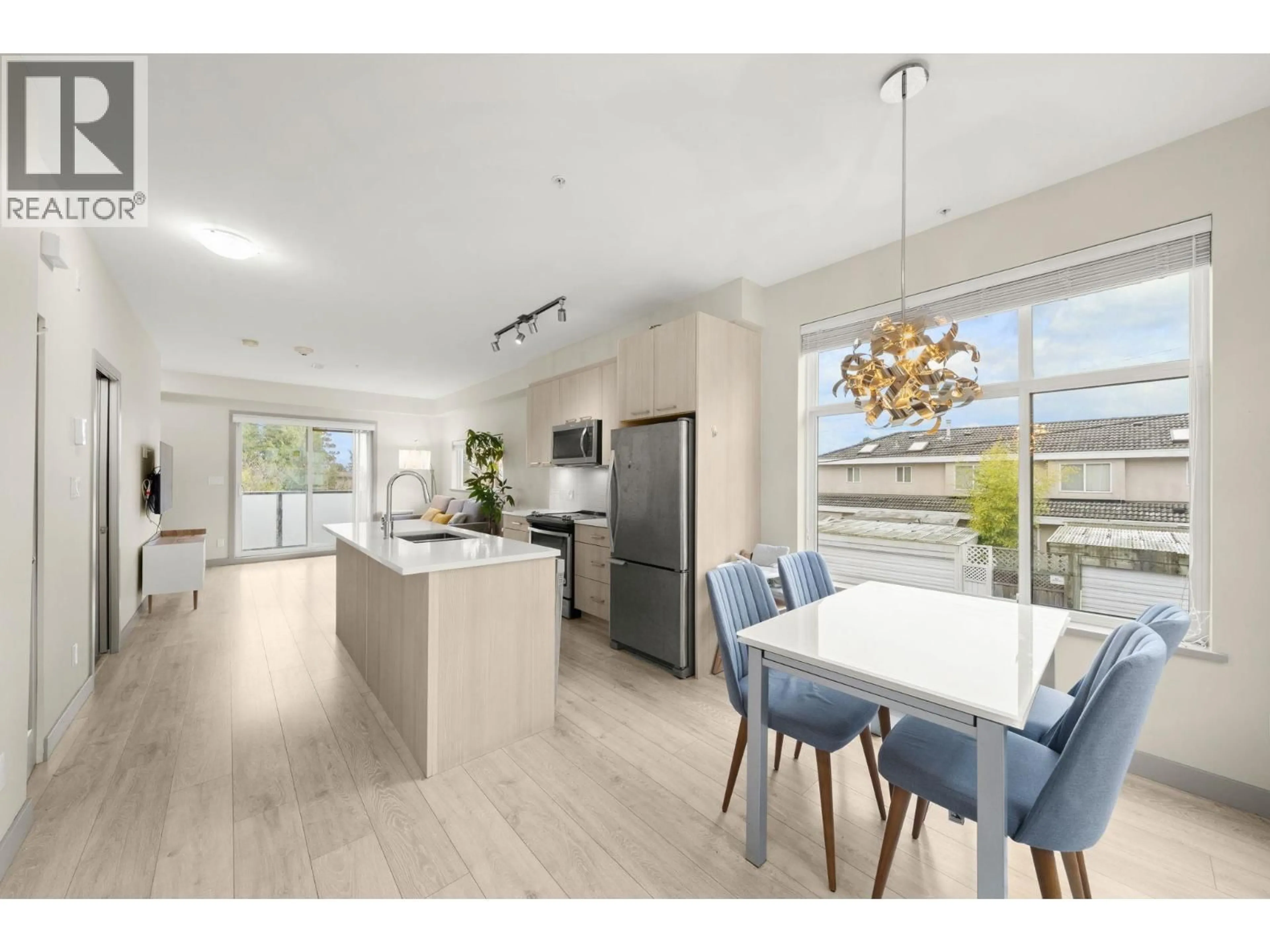 Open concept kitchen, unknown for 216 - 7001 ROYAL OAK AVENUE, Burnaby British Columbia V5J0H2