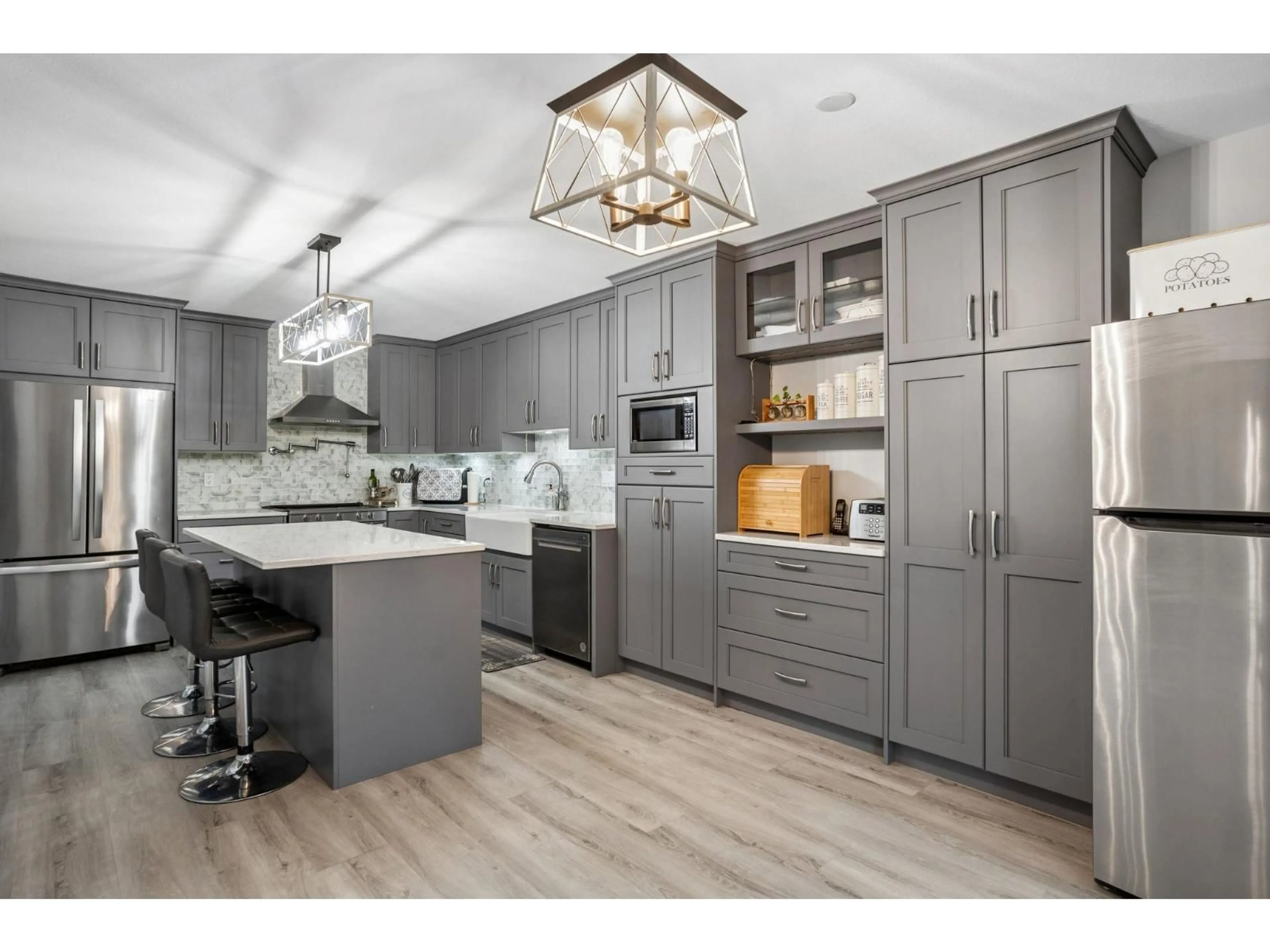 Unknown for 2 - 4740 221 STREET, Langley British Columbia V2Z1L8