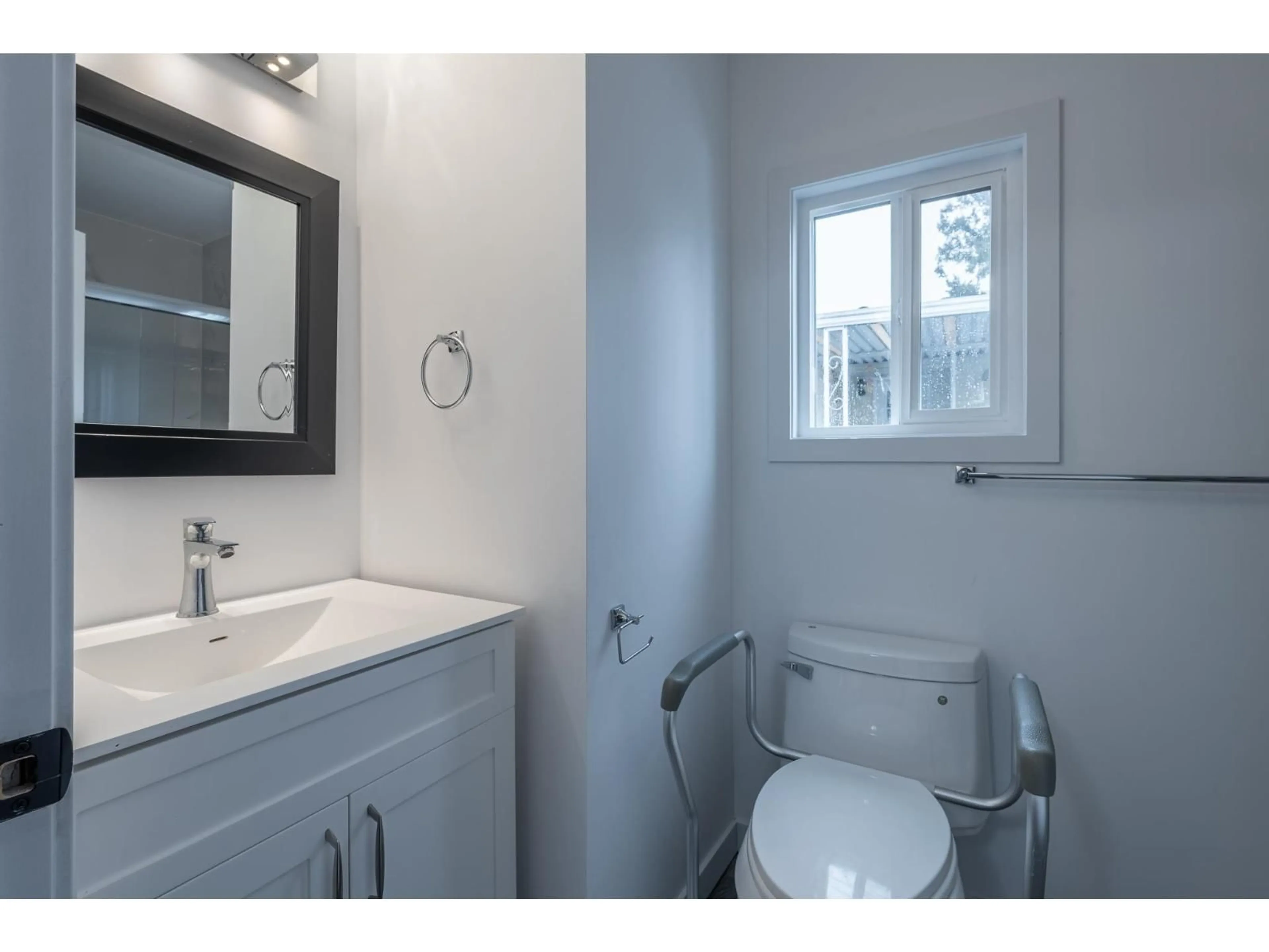 Unknown for 109 - 3655 244 STREET, Langley British Columbia V2Z1N1