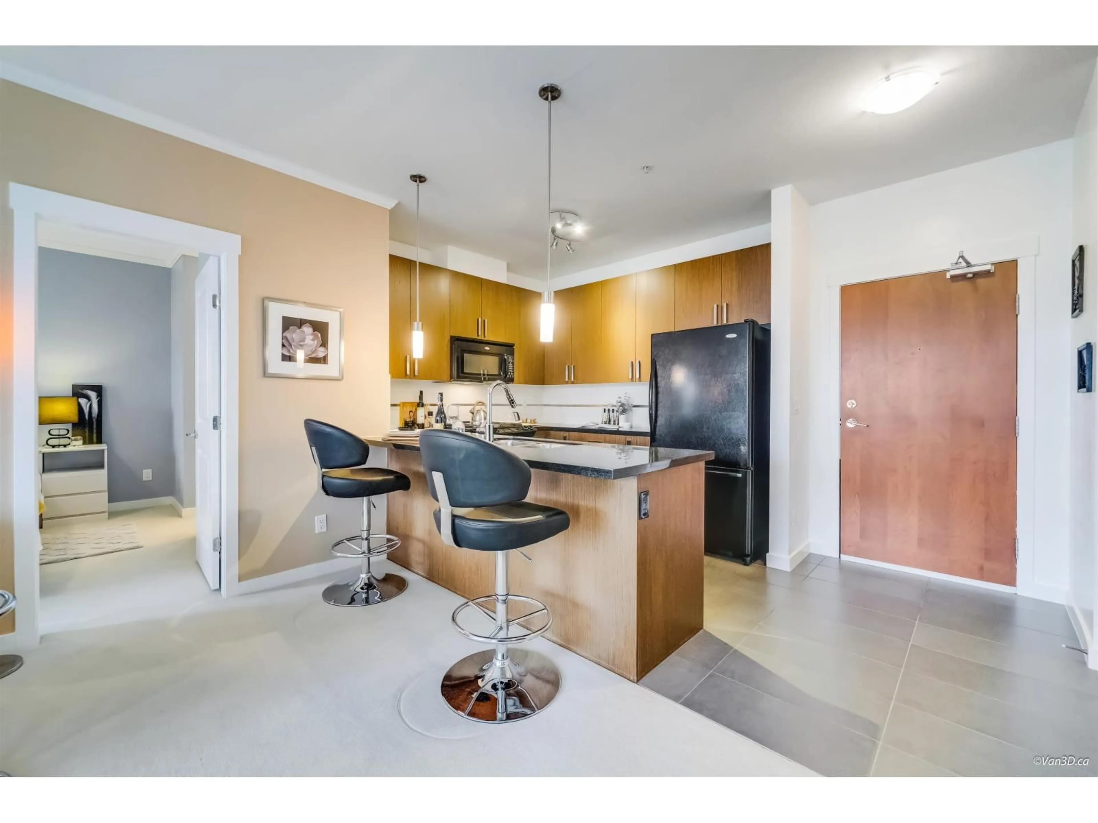 Open concept kitchen, unknown for 309 - 15918 26 AVENUE, Surrey British Columbia V3Z5K3
