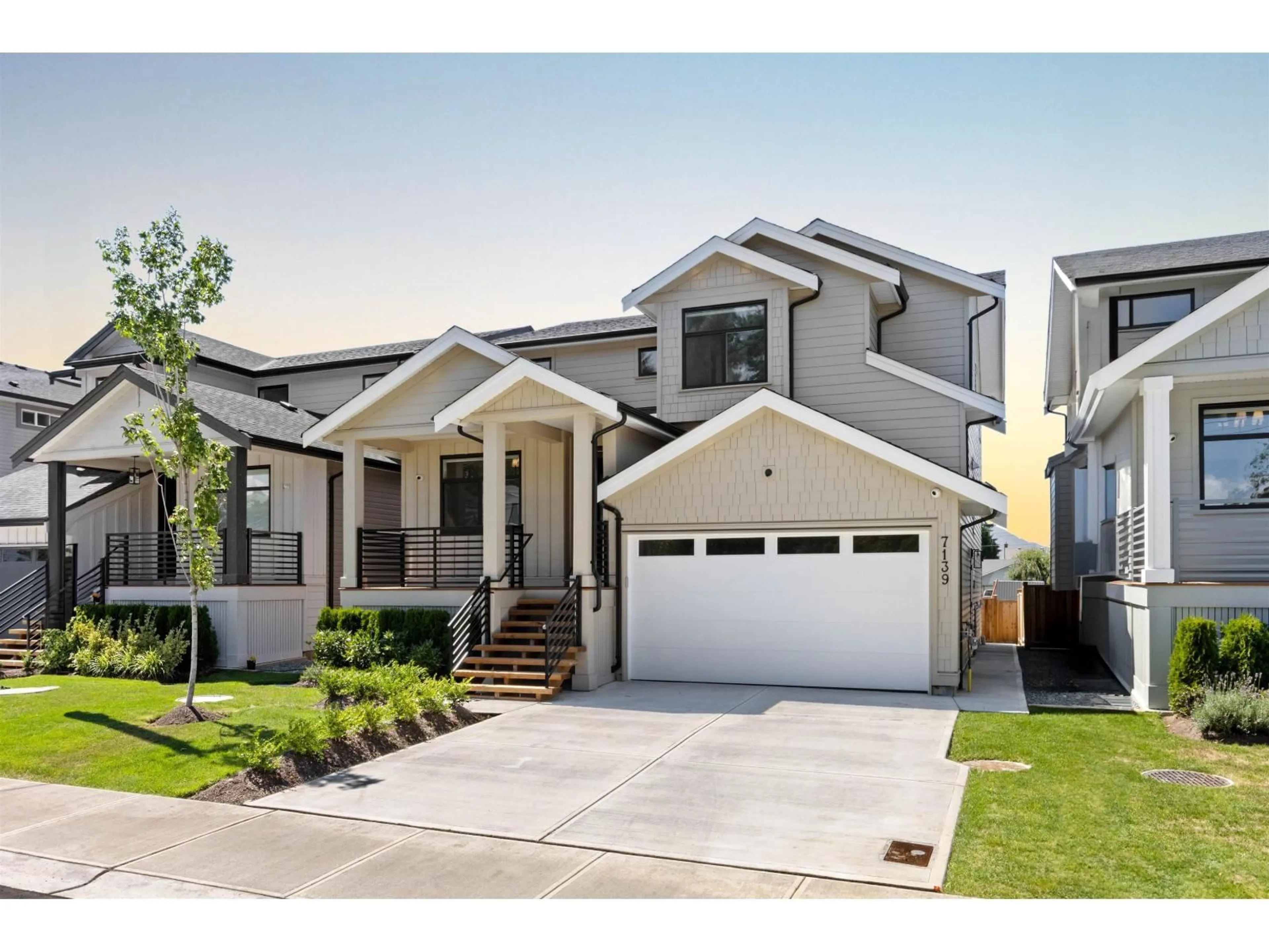 Home with vinyl exterior material, street for 7139 ELWOOD DRIVE, Chilliwack British Columbia V2R1G8