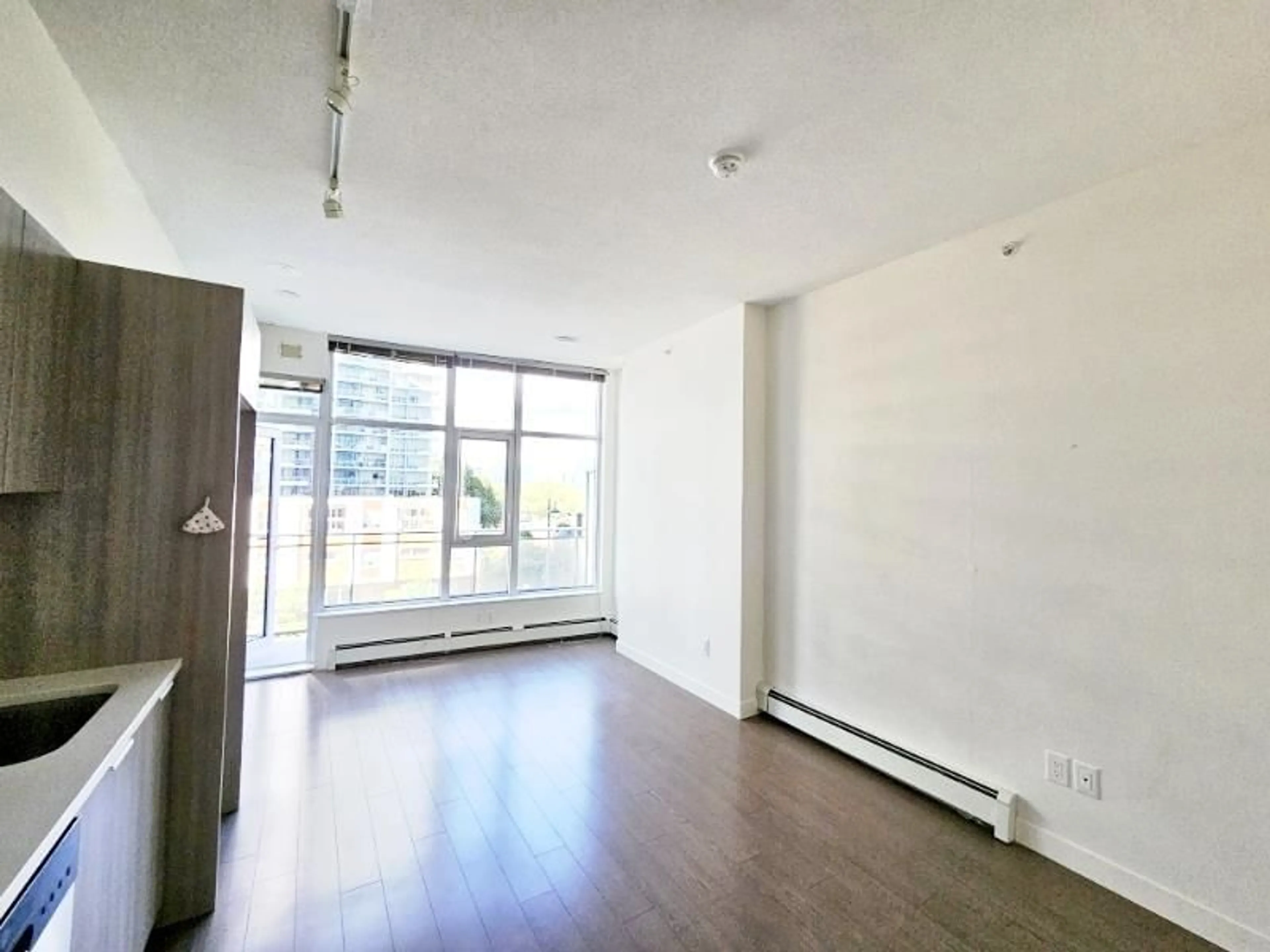 A pic of a room for 317 - 13308 CENTRAL AVENUE, Surrey British Columbia V3T0M4