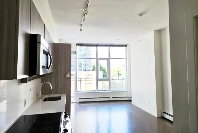 317 - 13308 CENTRAL AVENUE, Surrey 3