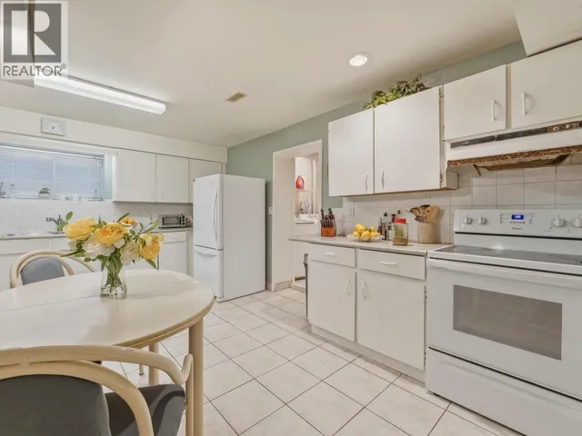 3939 BOUNDARY ROAD, Vancouver 4