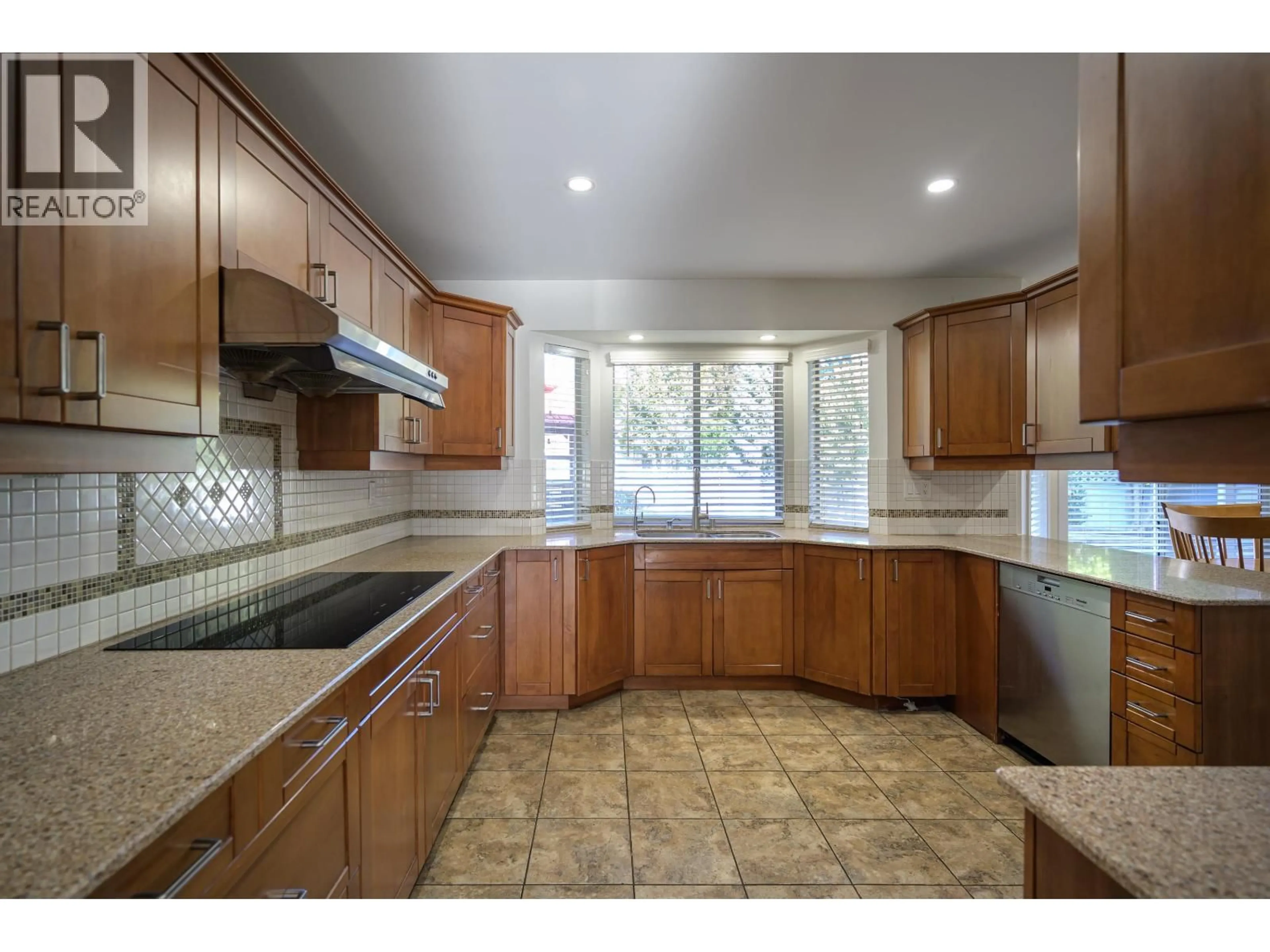 Unknown for 4430 50A STREET, Delta British Columbia V4K4M1