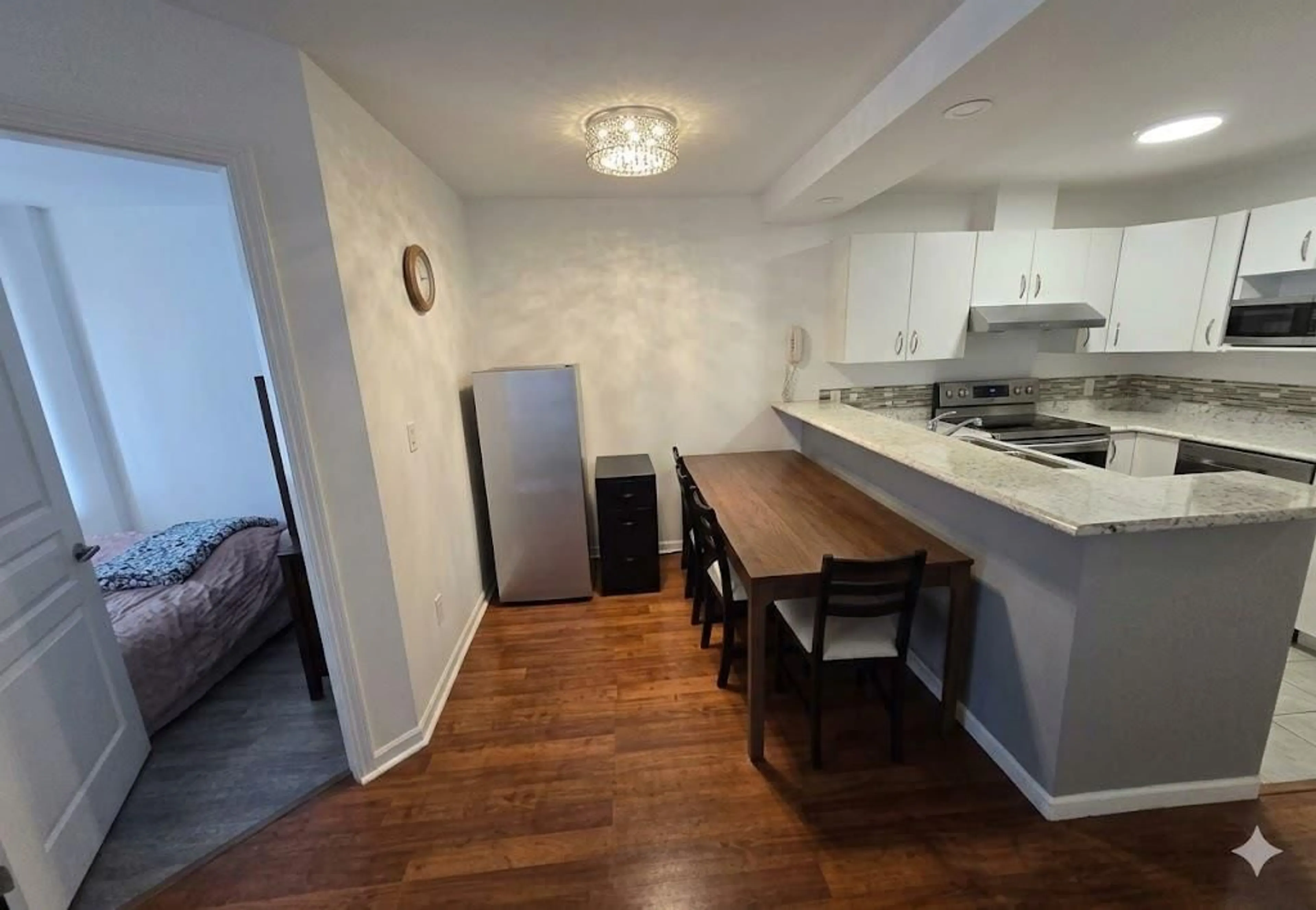 A pic of a room for 310 - 20200 56 AVENUE, Langley British Columbia V3A8S1