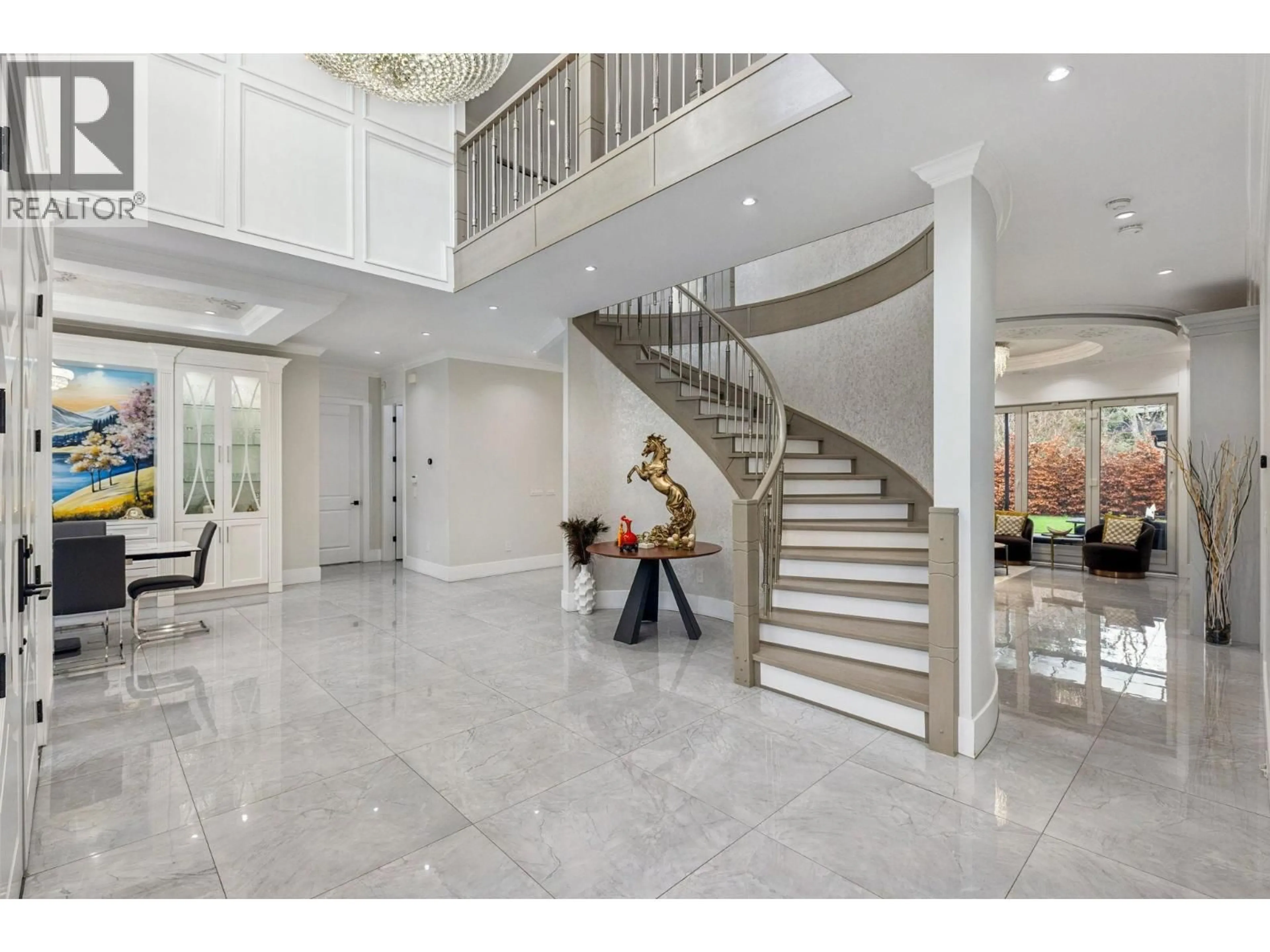 Indoor foyer for 8580 CAMDEN CRESCENT, Richmond British Columbia V7C3G4