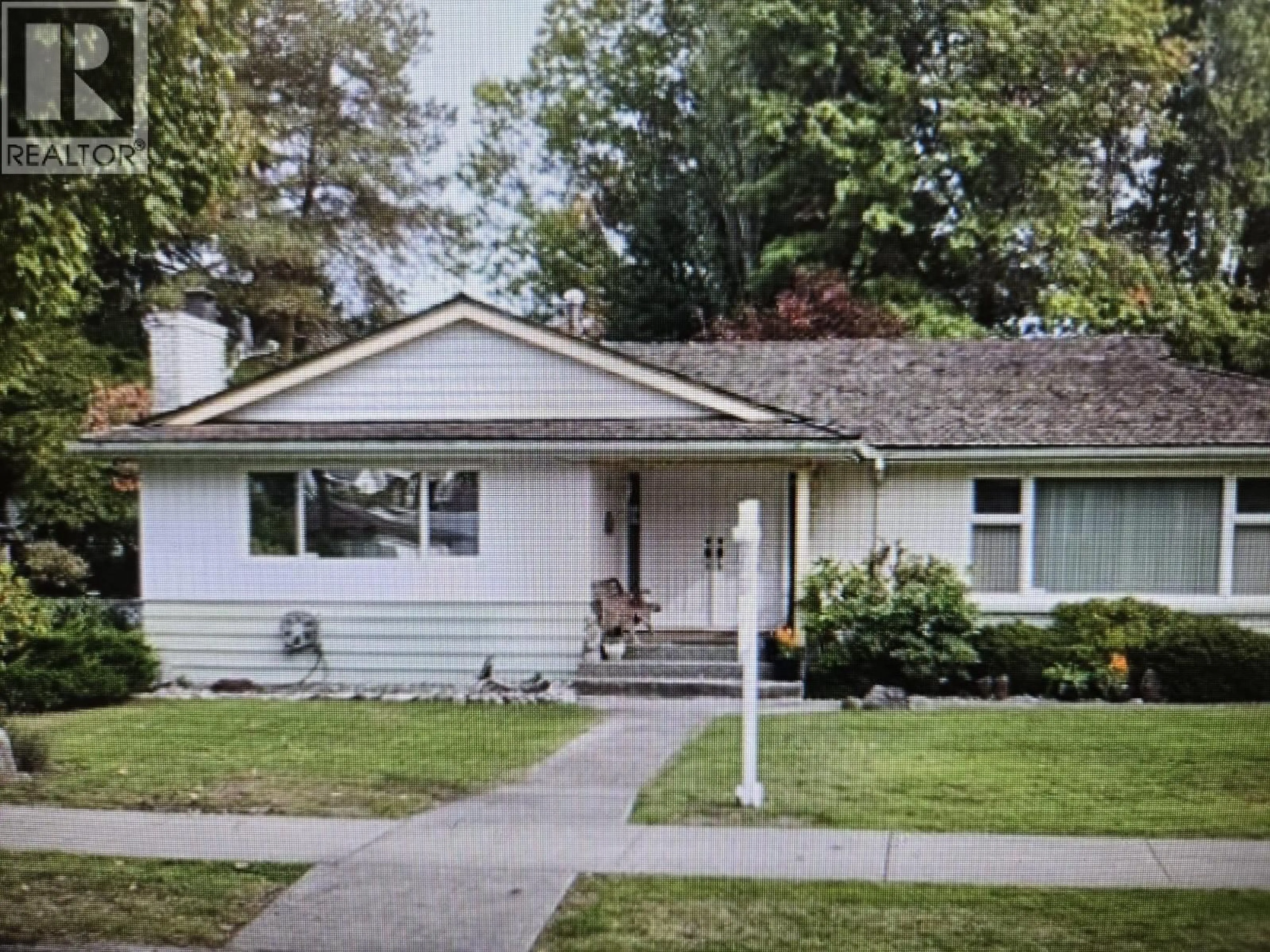 Home with vinyl exterior material, street for 5422 OSLER STREET, Vancouver British Columbia V6M2W9