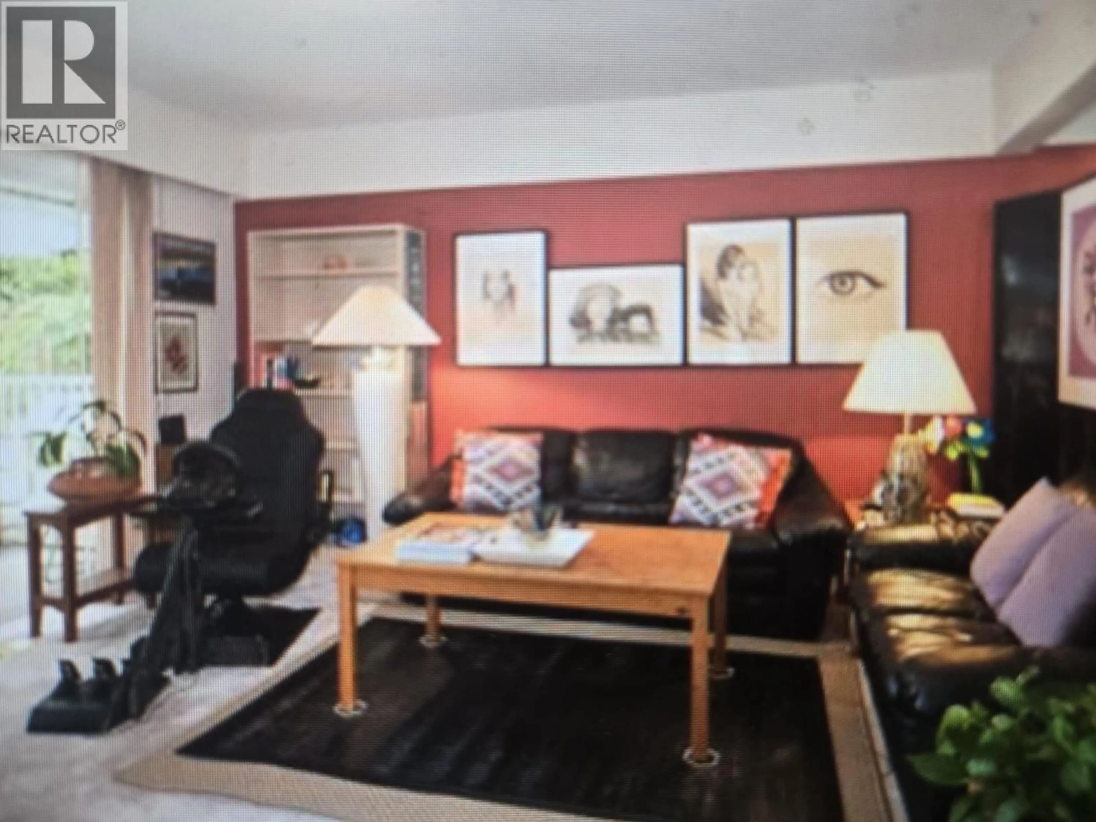 A pic of a room for 5422 OSLER STREET, Vancouver British Columbia V6M2W9