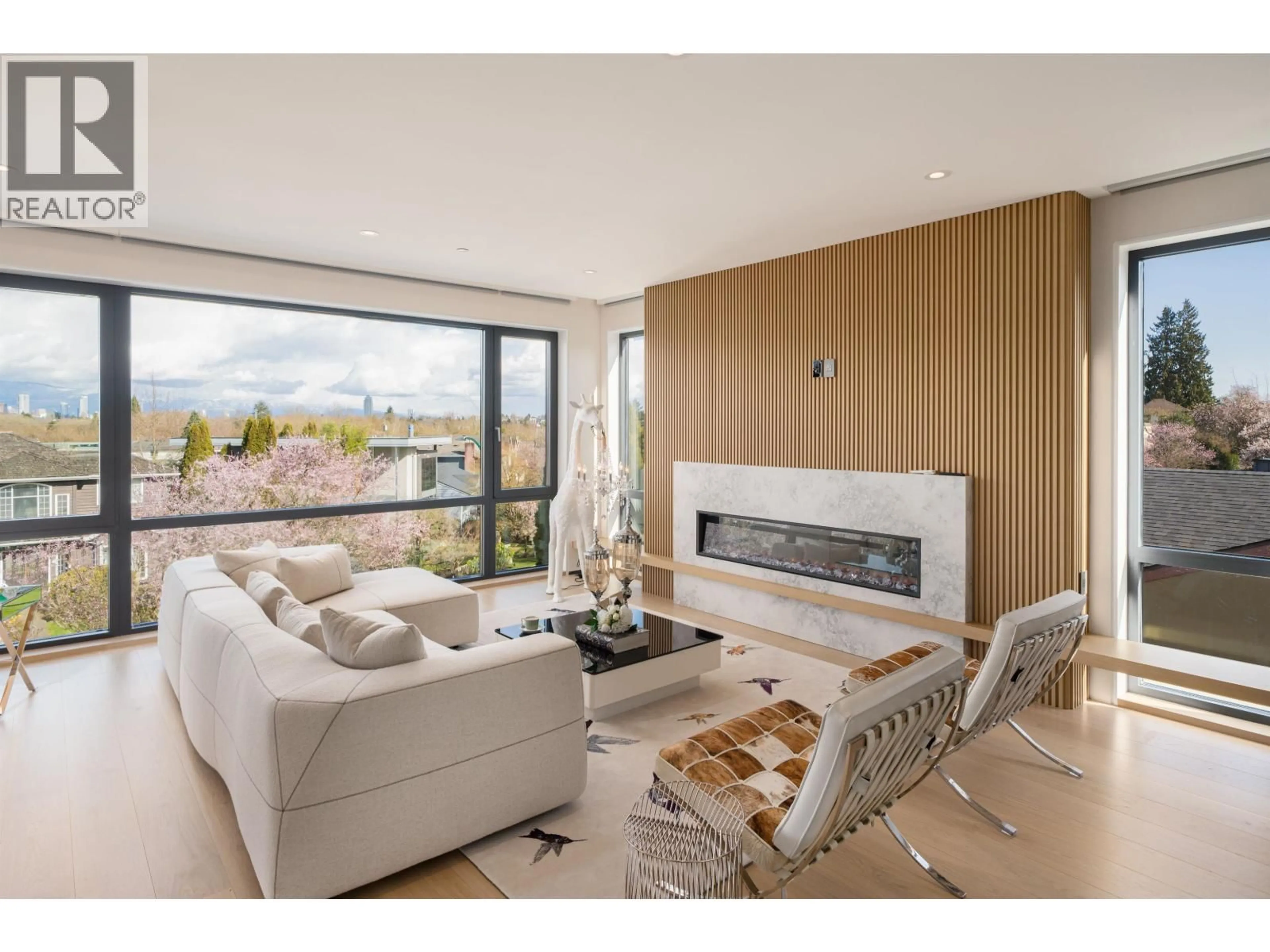 Living room with furniture, unknown for 3489 PUGET DRIVE, Vancouver British Columbia V6L2T6