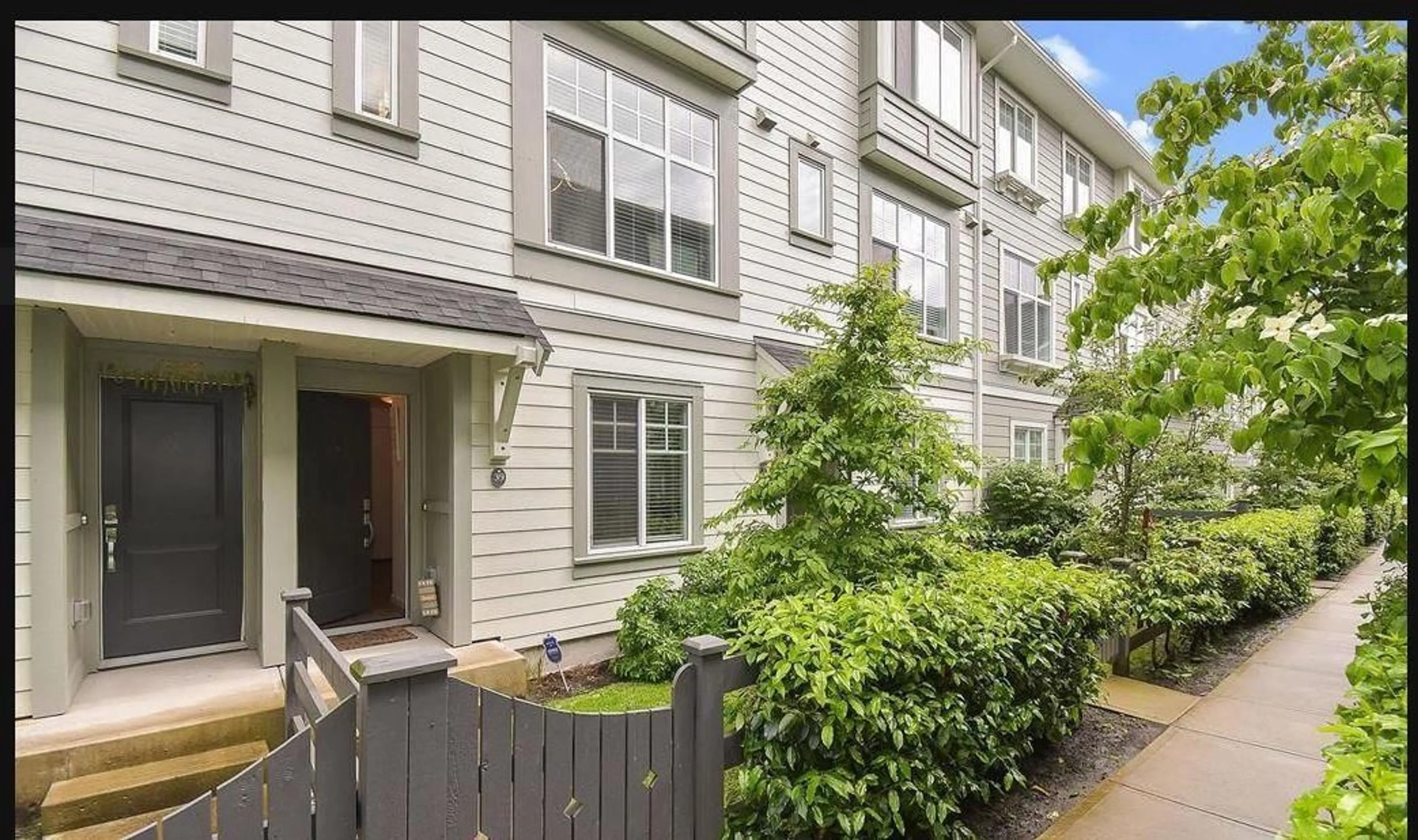 Unknown for 39 - 15850 85 AVENUE, Surrey British Columbia V4N6W2