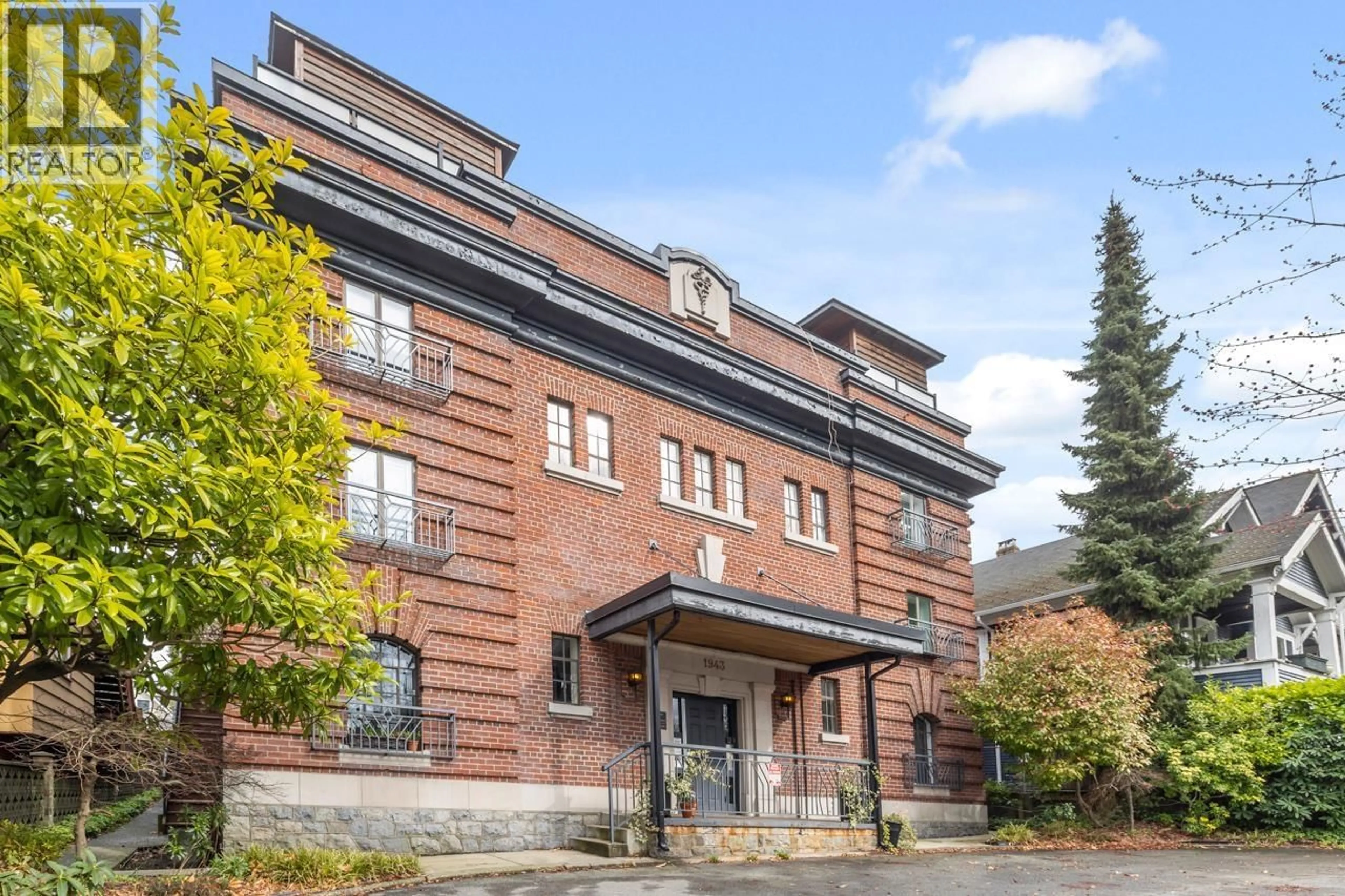 Home with brick exterior material, building for 203 - 1943 1ST AVENUE, Vancouver British Columbia V5N1B3