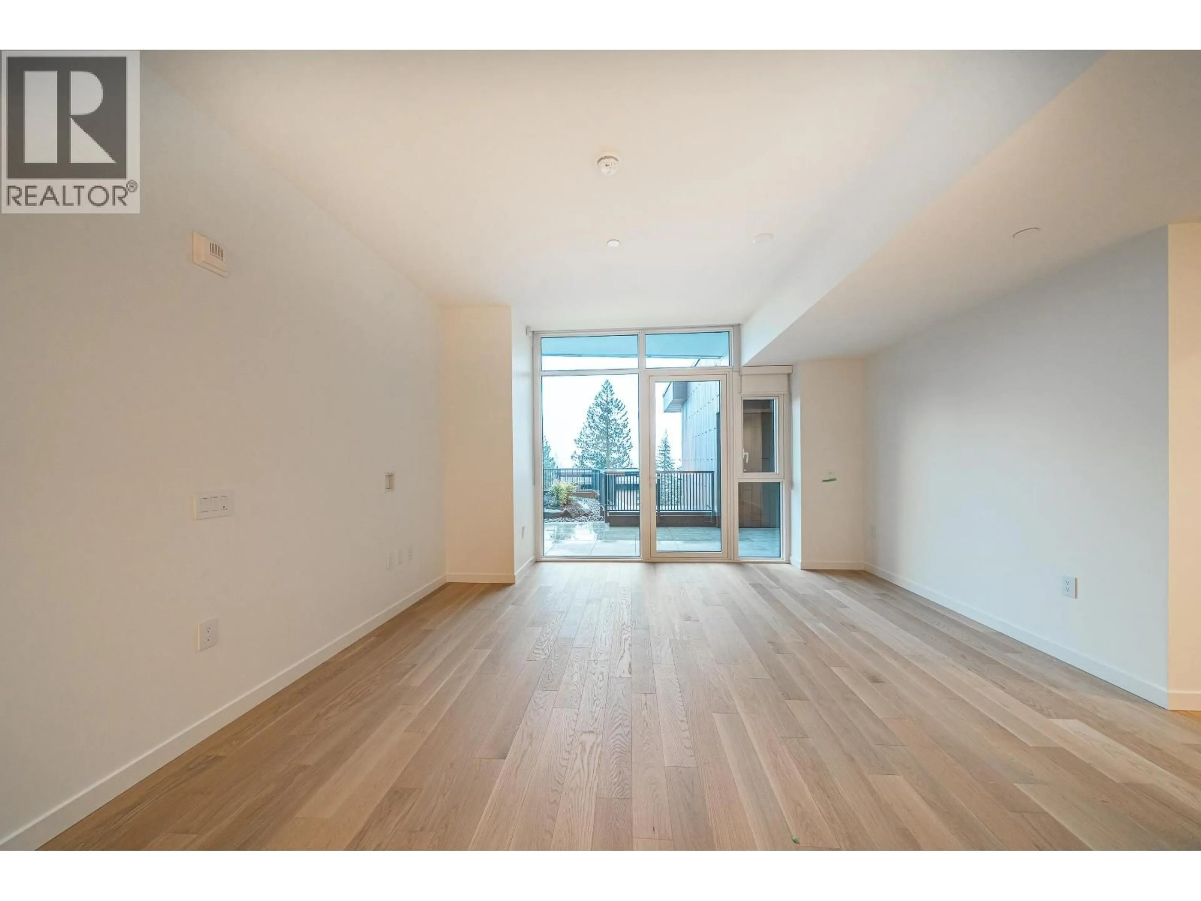 A pic of a room for 307 - 3963 UPLANDS WAY, West Vancouver British Columbia V7S0B7