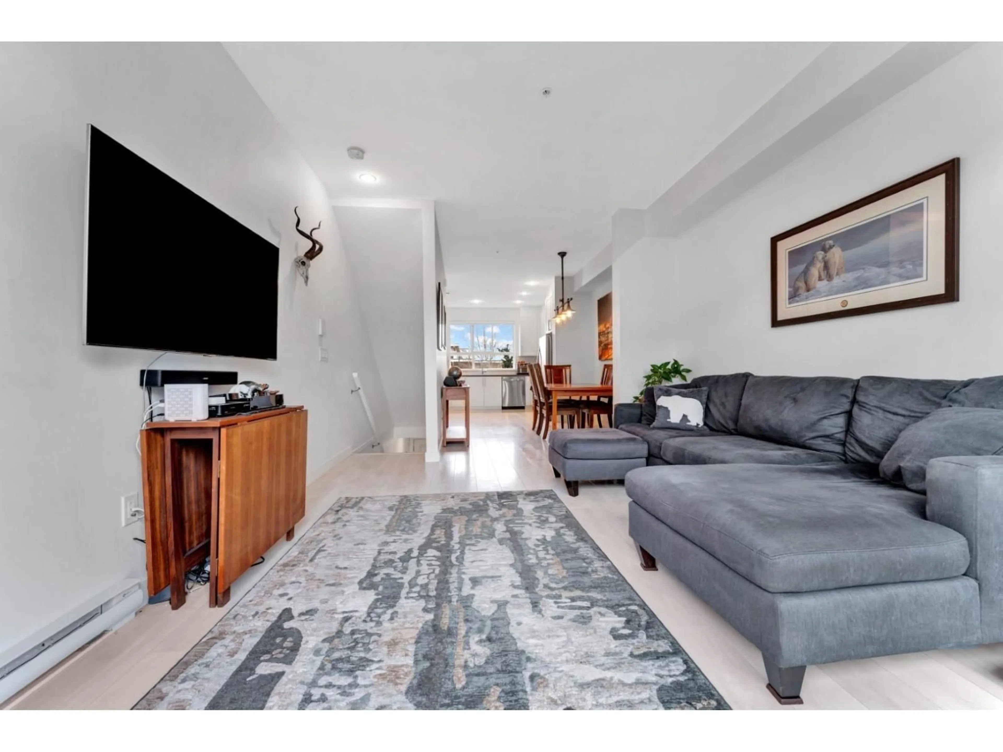 Living room with furniture, unknown for 25 - 20857 77A AVENUE, Langley British Columbia V2Y0R8