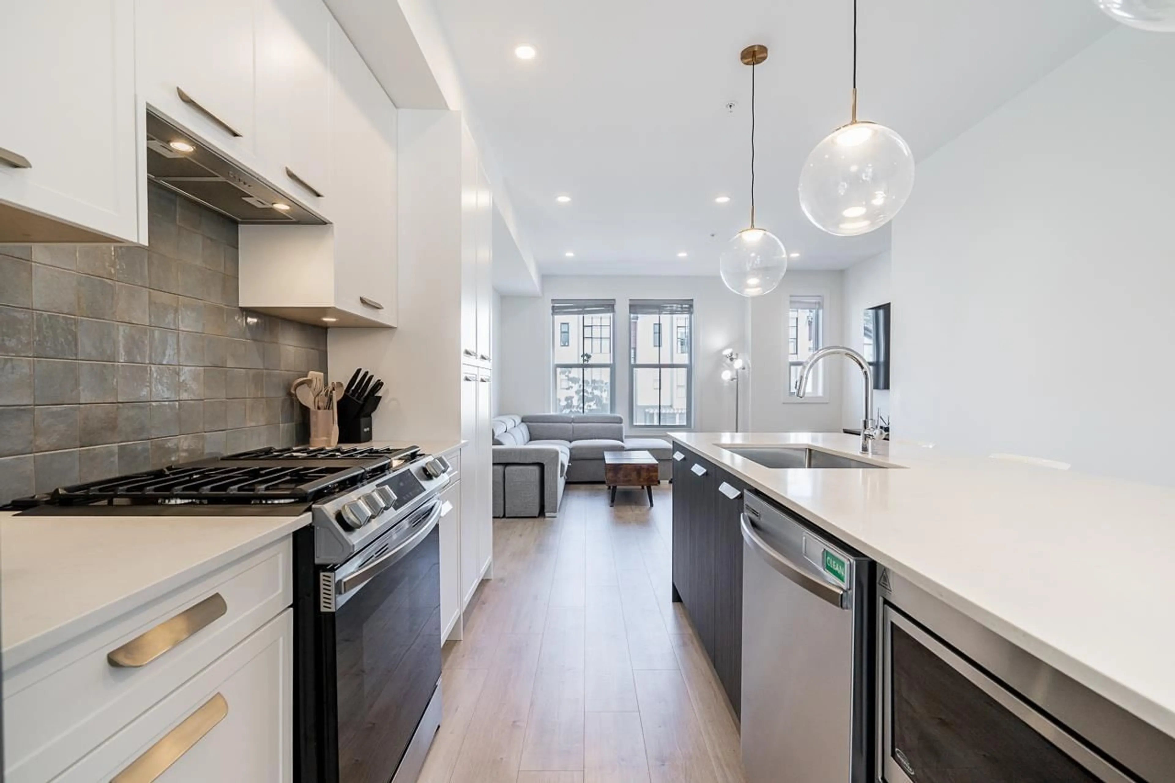 Open concept kitchen, unknown for 45 - 20680 76B AVENUE, Langley British Columbia V2Y4L2