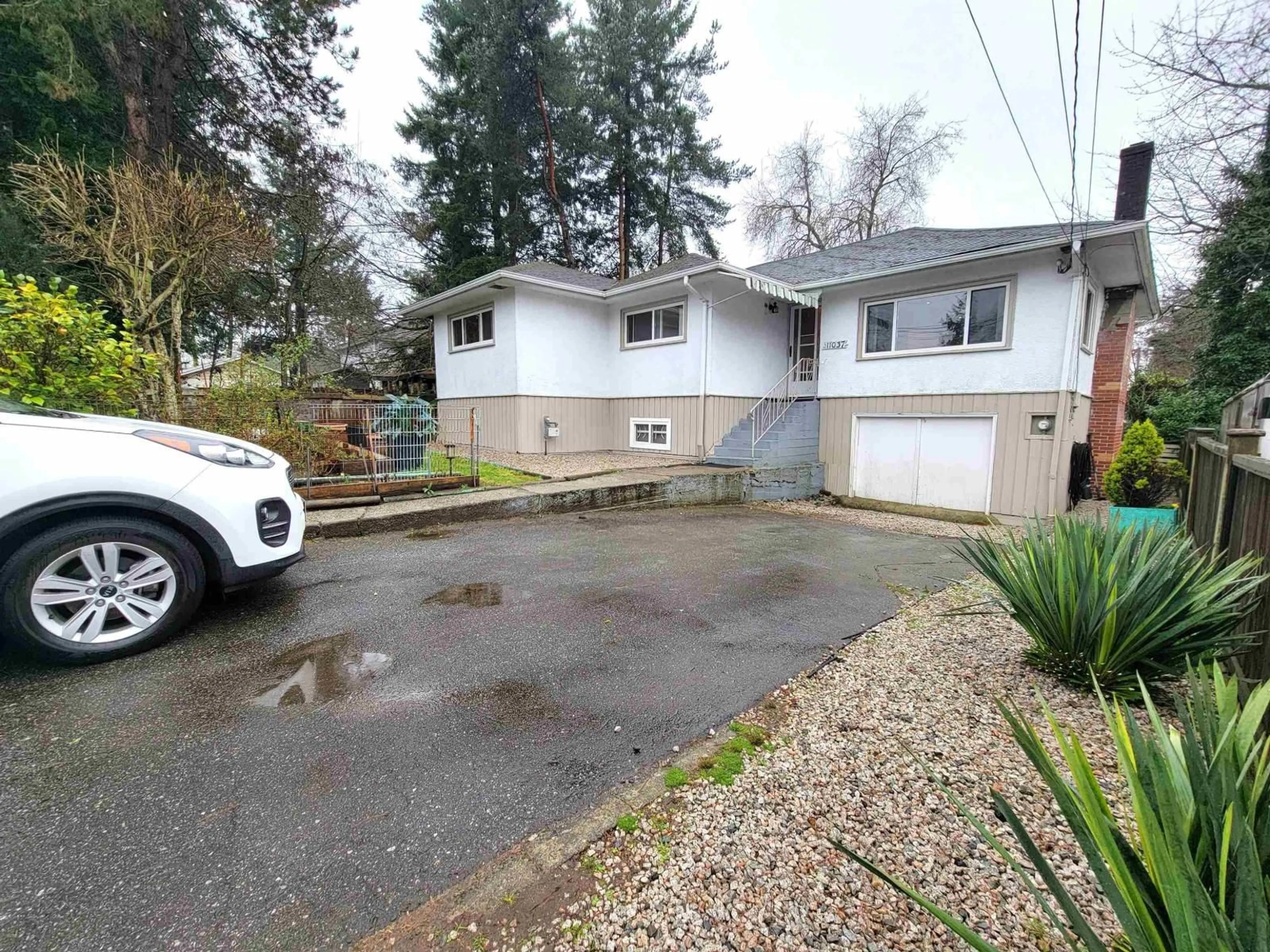 A pic from outside/outdoor area/front of a property/back of a property/a pic from drone, street for 11037 131 STREET, Surrey British Columbia V3T3P8